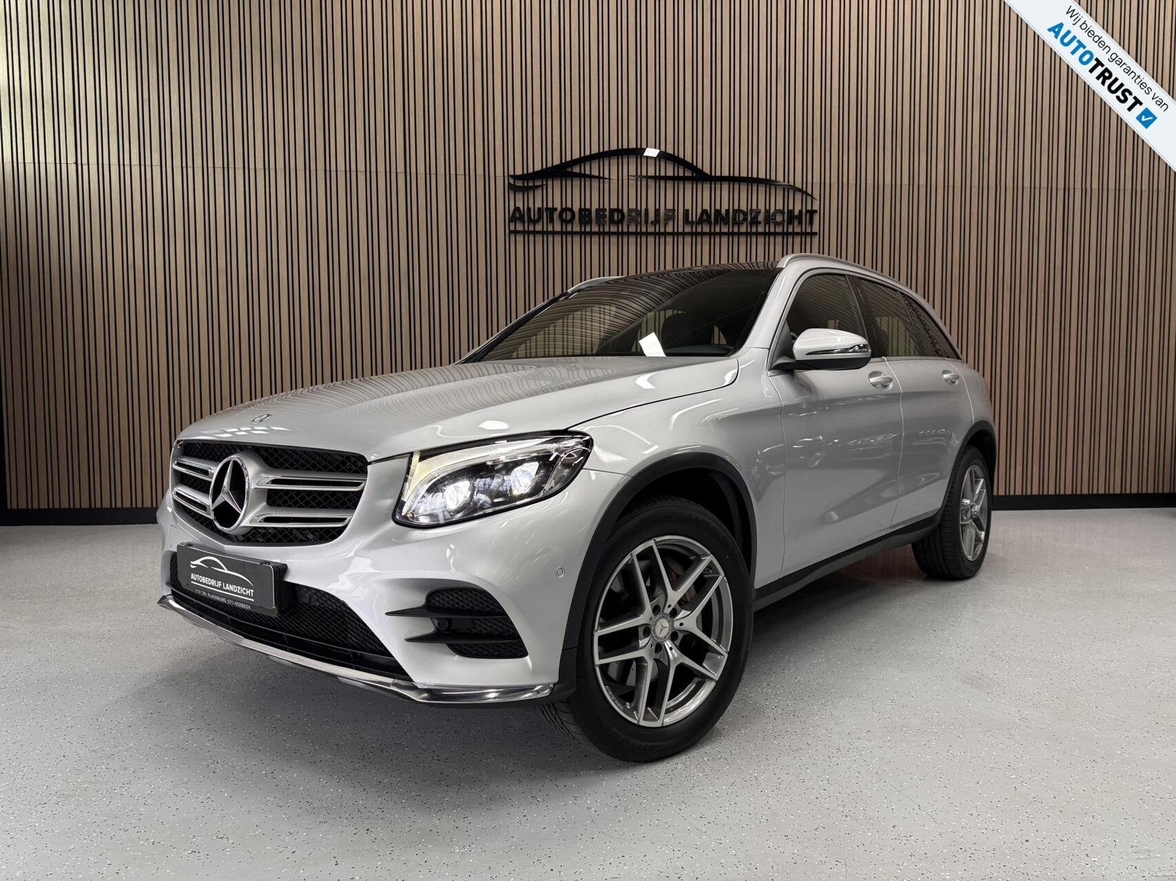 Mercedes GLC-klasse 250 4MATIC Edition | Pano | Camera, Automaat, Dealer onderhouden, 15 km/l, Gebruikt