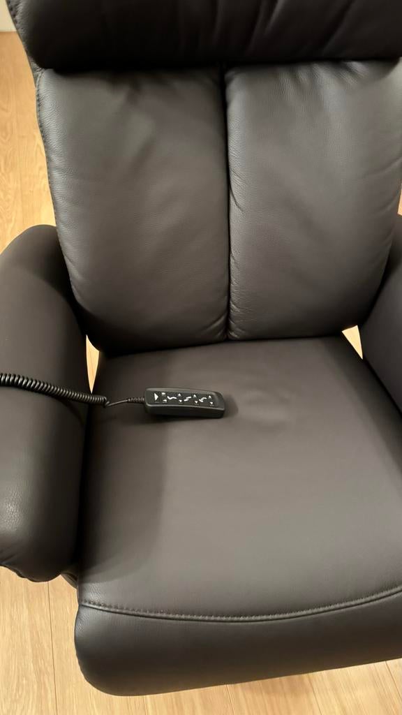 Sublime Relaxstoel - Zo goed als nieuw, draadloos, Huis en Inrichting, Ophalen, Minder dan 75 cm, Leer, Zo goed als nieuw