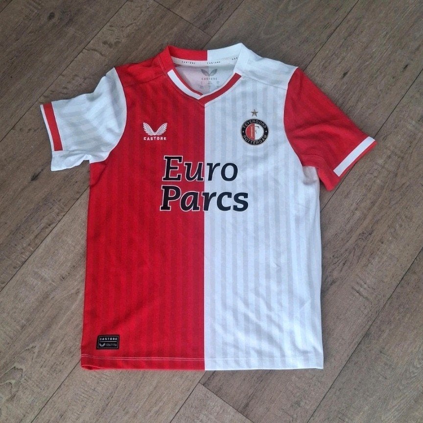 Feyenoord shirt Castore maat 158, Maat XS of kleiner, Ophalen of Verzenden, Zo goed als nieuw, Shirt