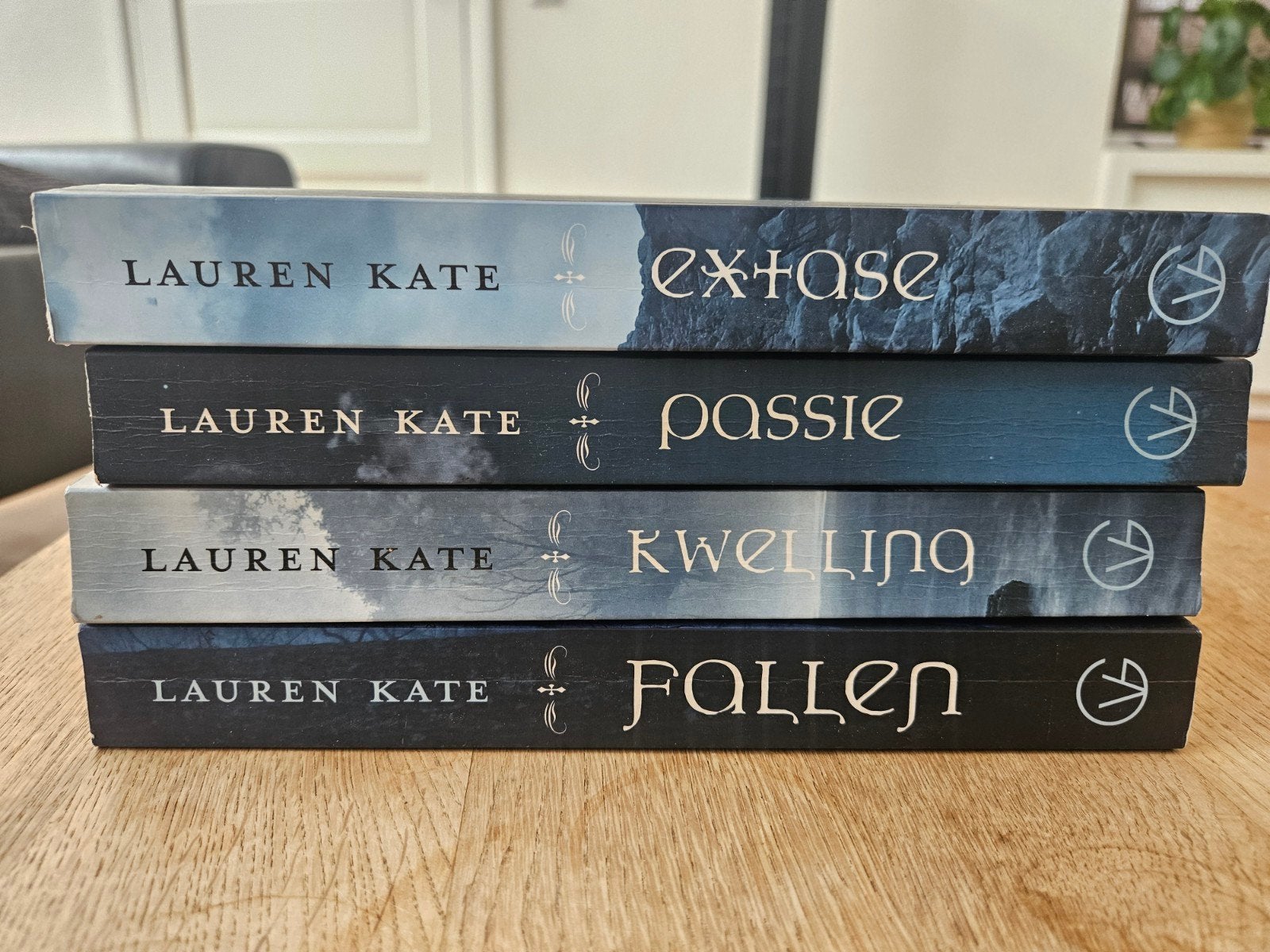 Fallen serie - 4 boeken van Lauren Kate, Ophalen, Gelezen, Lauren kate, Nederland