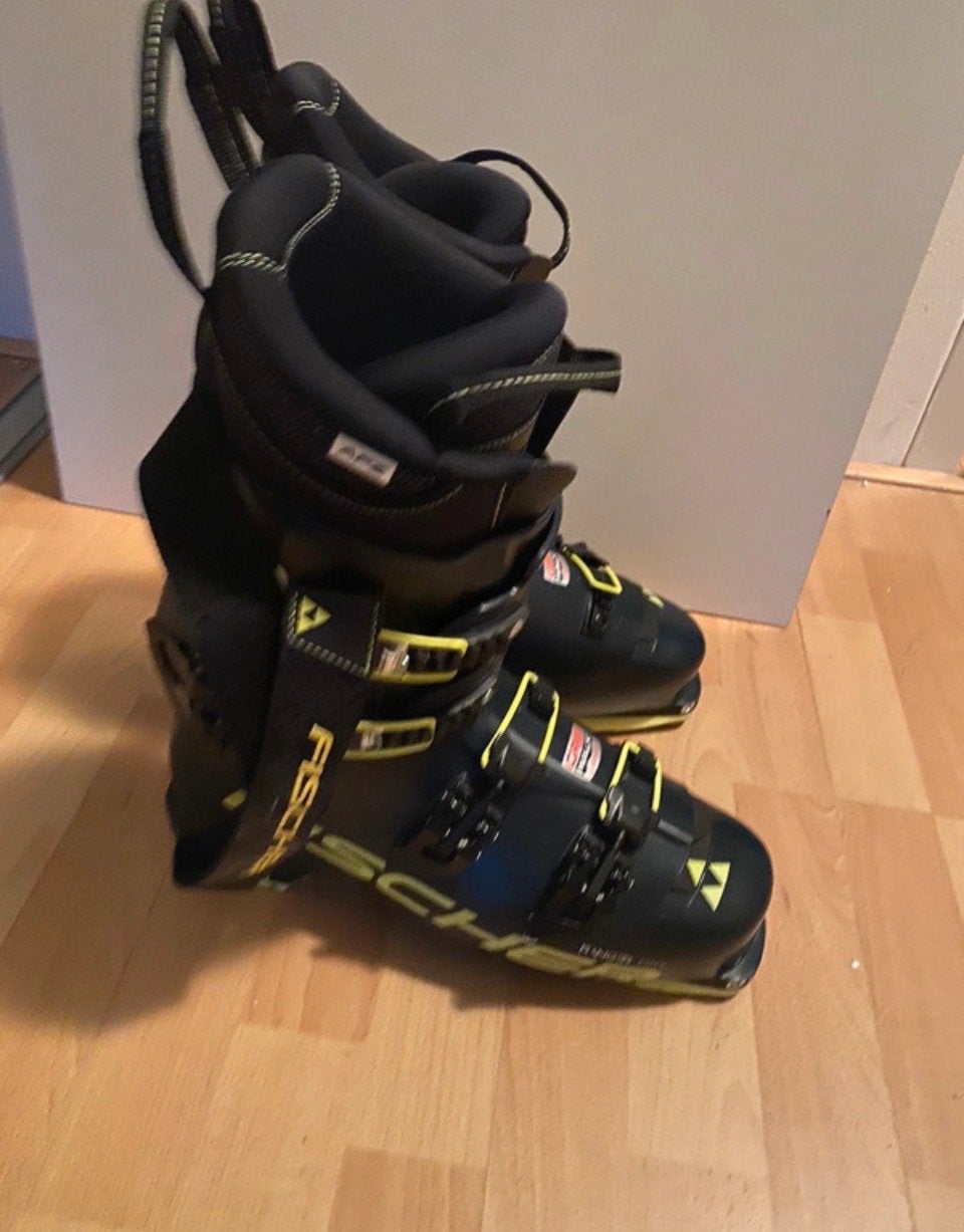 Fischer Ranger Free 100 Walk Dyn skischoenen (maat 46), Sport en Fitness, Fischer, Schoenen, Ophalen of Verzenden, Zo goed als nieuw