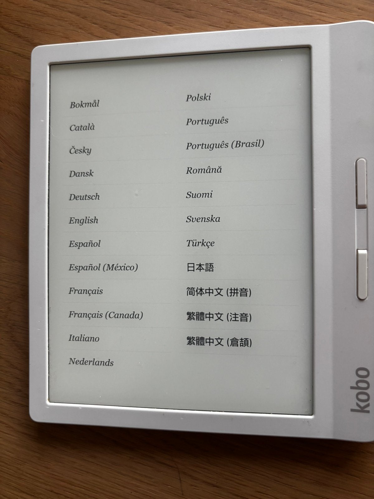 KOBO LIBRA H2O , KLEUR WIT, Computers en Software, E-readers, Gebruikt, Touchscreen, Ophalen of Verzenden, 7 inch