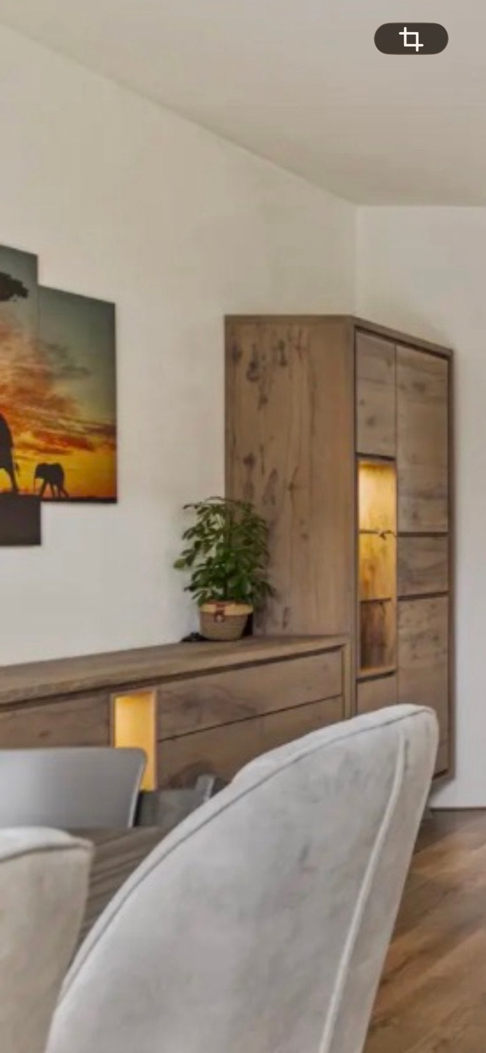 Hoge smalle kast en bijpassend dressoir met sfeerverlichting, Ophalen, Gebruikt, 200 cm of meer, Met lade(s)