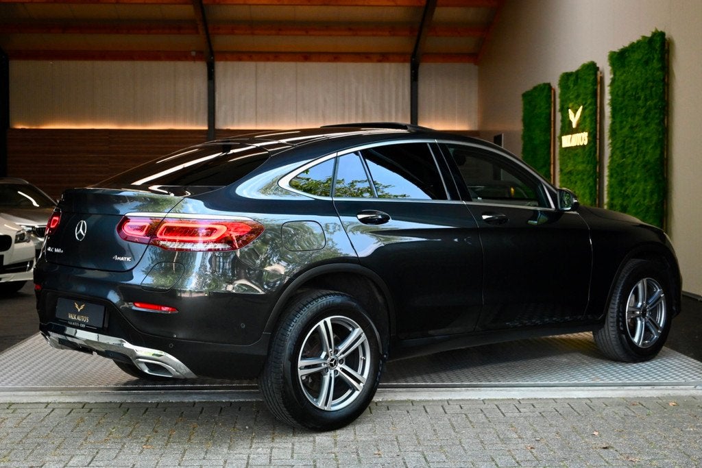 Mercedes-Benz GLC-klasse Coupé 300e 4MATIC - Distronic+ - 3, Auto's, Mercedes-Benz, Automaat, Gebruikt, Zwart, 4 cilinders