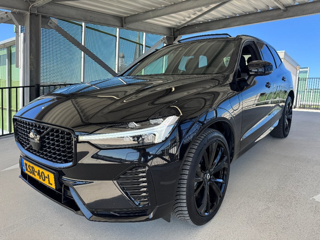 Volvo XC60 T6 Ultra Black edition | 1eig | Panorama | 21", Auto's, Automaat, 4 cilinders, Leder en Stof, Zwart