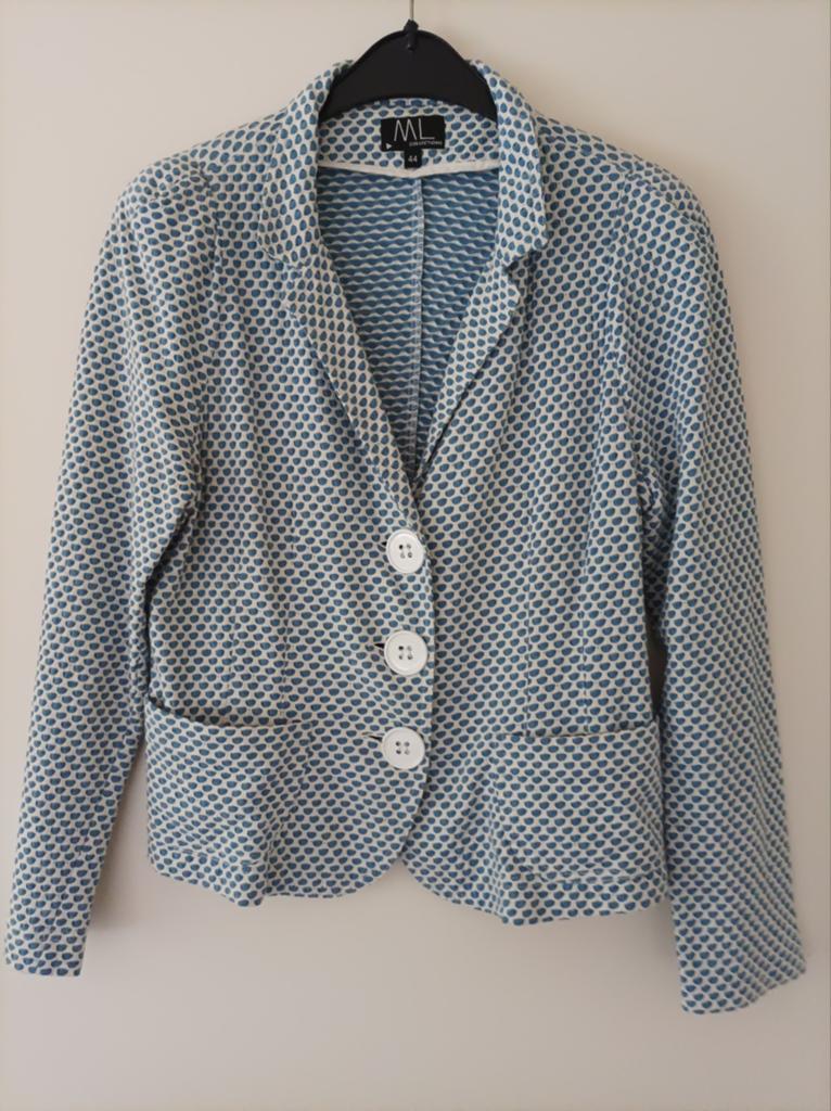 Vlot lichtblauw ML collections jasje maat 44, Kleding | Dames, Ophalen of Verzenden, Zo goed als nieuw, Maat 42/44 (L), Blauw