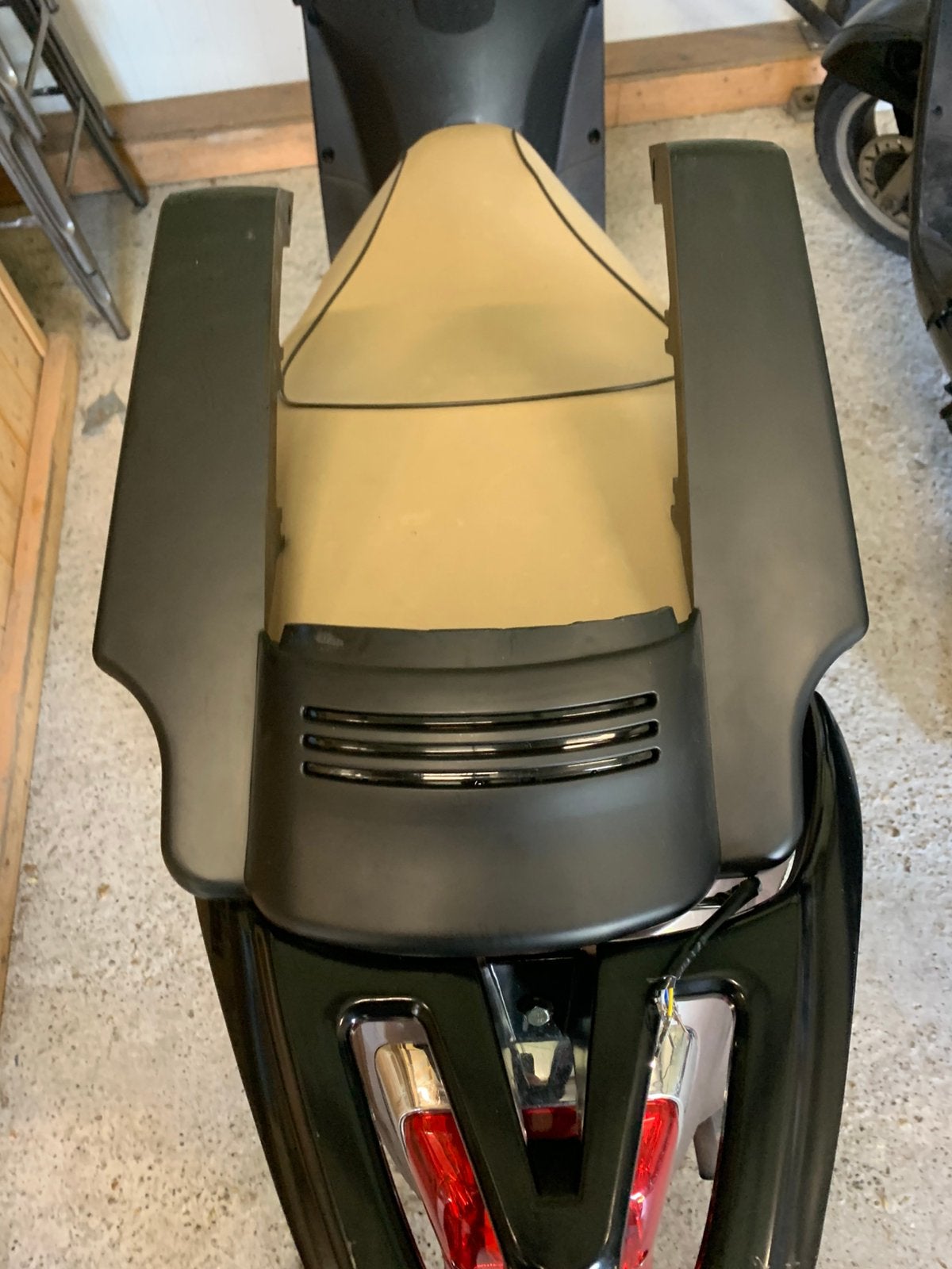Spatbord verlenger met verlichting nw., Motoren, Onderdelen | Harley-Davidson, Ophalen of Verzenden