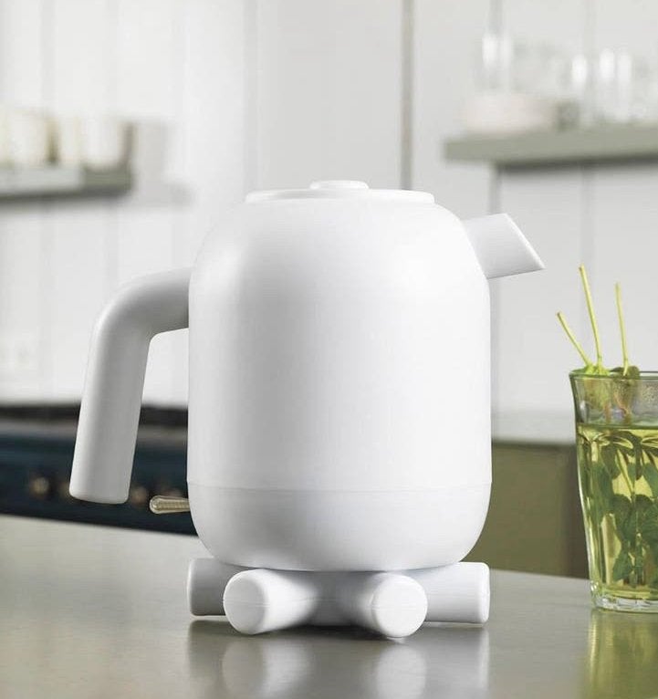 Hema waterkoker Ketelbinkie 1.2 liter, wit, in mooie staat, 1 tot 2 liter, Ophalen of Verzenden, Zo goed als nieuw, Draadloos