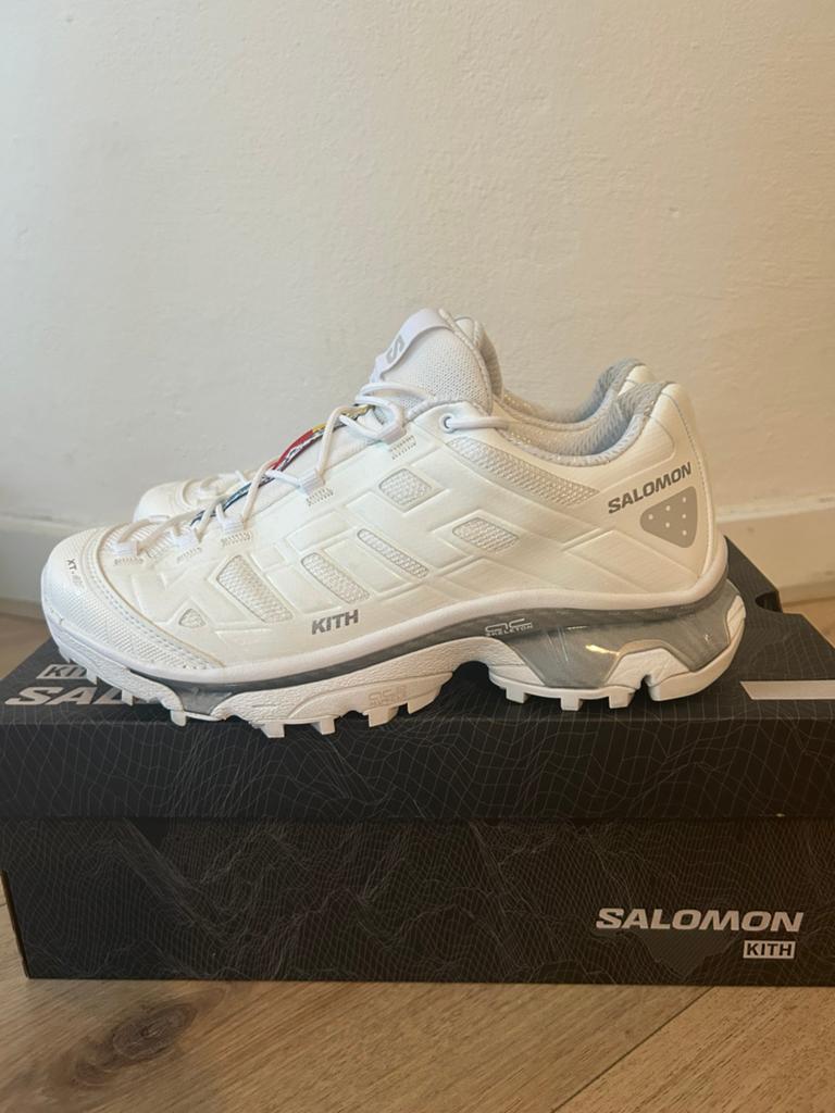 Salomon XT-4K Kith sneakers, Ophalen of Verzenden, Zo goed als nieuw, Wit