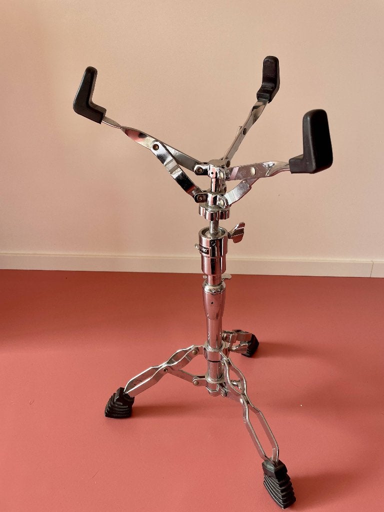 Foto 16 van Diverse statieven (Sonor, Yamaha, Pearl, Haymann)