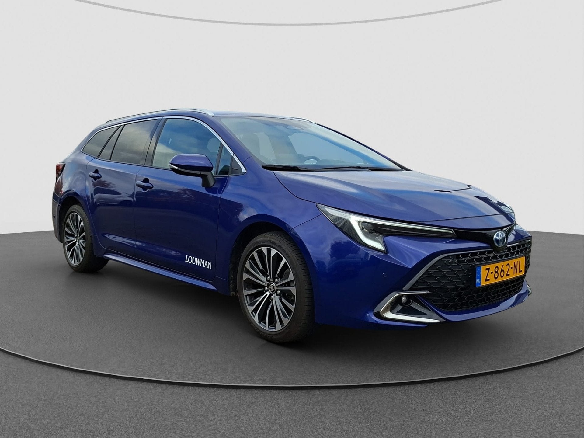 Toyota Corolla Touring Sports Hybrid 140 Business Plus Leder, 12 maanden, 450 kg, 4 cilinders, Blauw