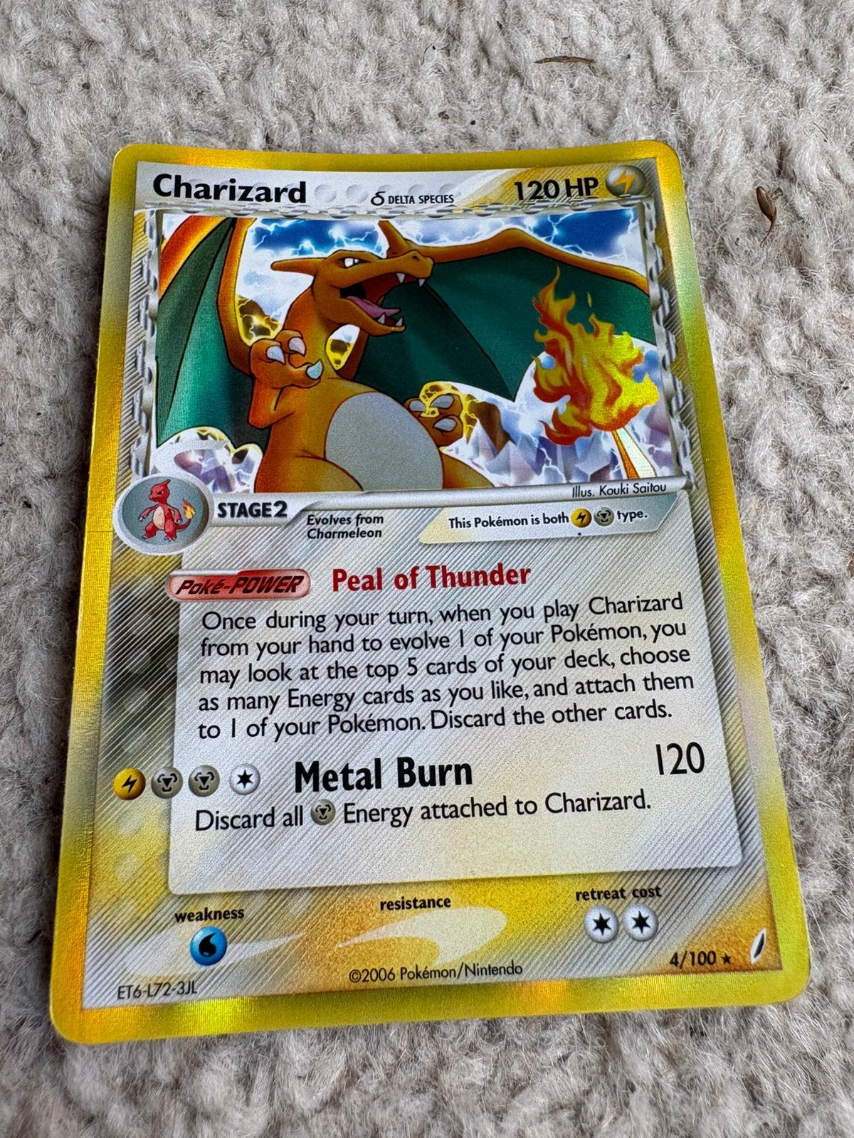 Pokemon kaart charizard 4/100 holo delta species, Ophalen of Verzenden, Zo goed als nieuw