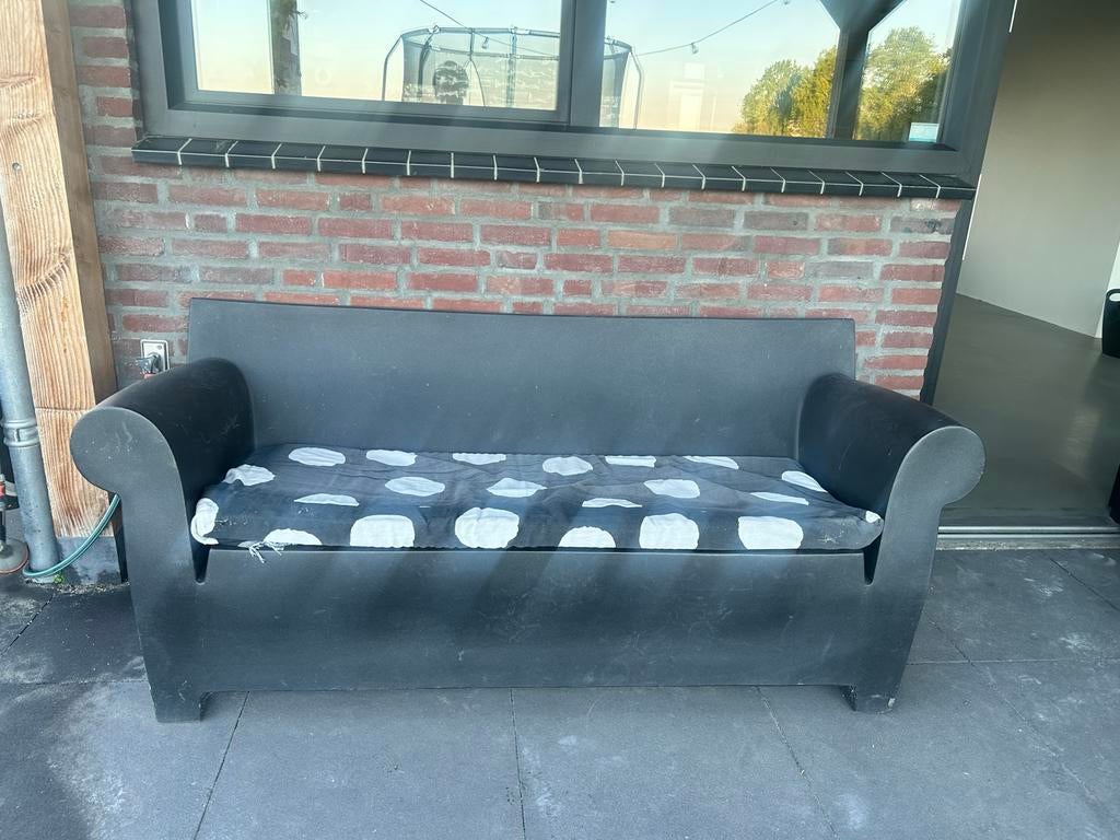 Kartell Bubble bank - Zwart met gebruikerssporen, Kunststof, Gebruikt, 150 tot 200 cm, Tweepersoons