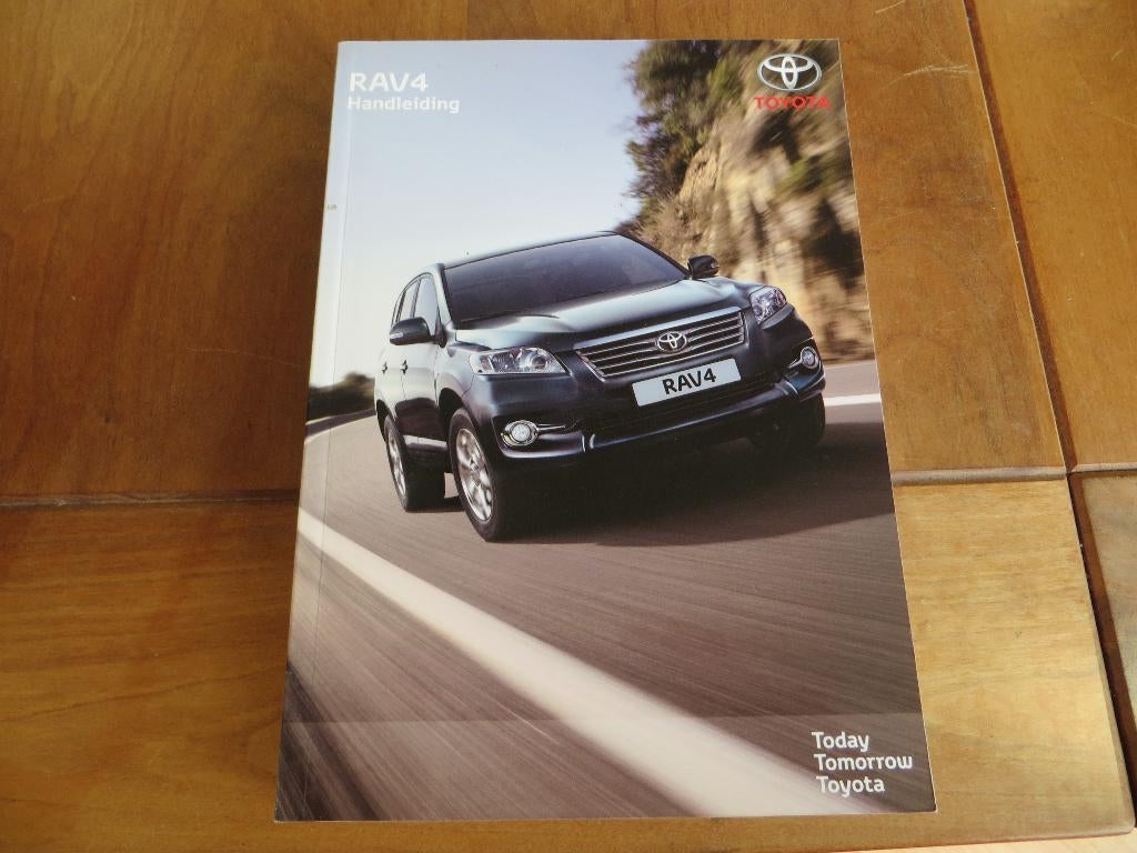 Nieuw instructieboek Toyota RAV4 2010 548 blz, Ophalen of Verzenden