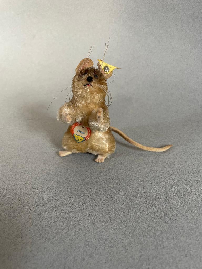 Antieke muis 'Pieps' van de Duitse firma Steiff met knopje, Antiek en Kunst, Antiek | Speelgoed, Ophalen of Verzenden