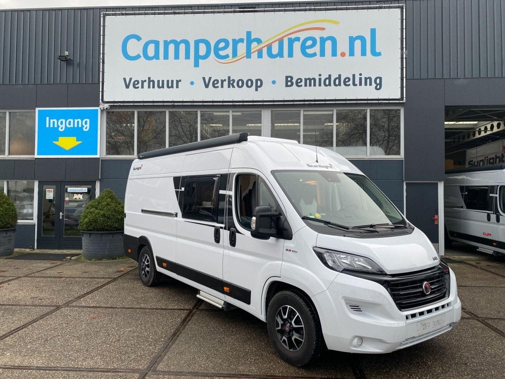 Sunlight Cliff 640 (60), Caravans en Kamperen, Automaat, Buscamper of Camperbus, Sunlight, Ringverwarming