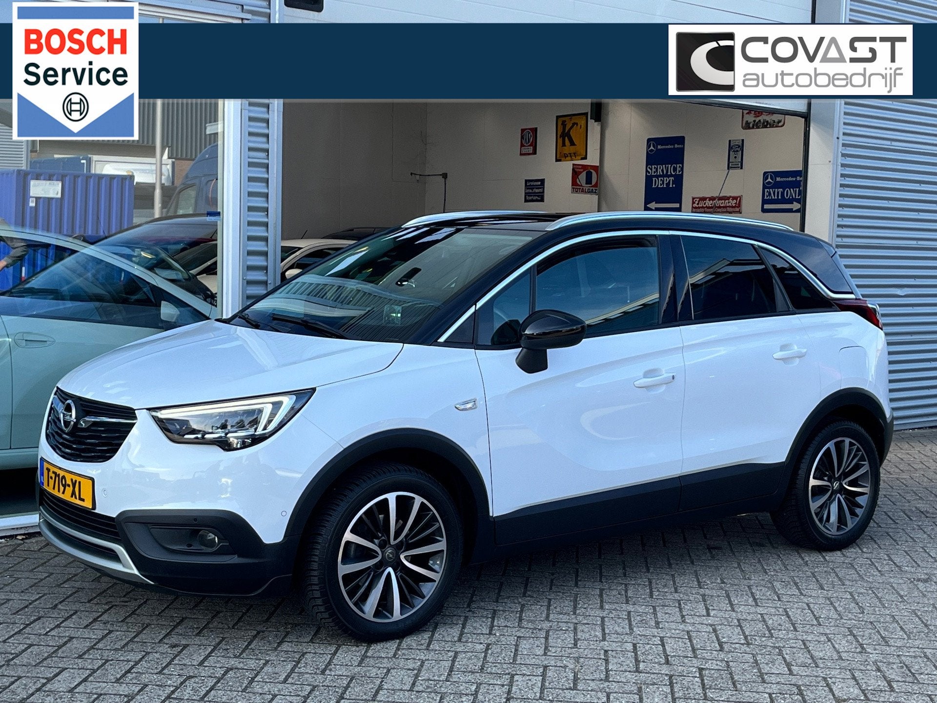 Opel CROSSLAND X 1.2 Turbo Innovation 97d.km!| Panoramadak|L, Auto's, Opel, 840 kg, Gebruikt, 1199 cc, Leder en Stof
