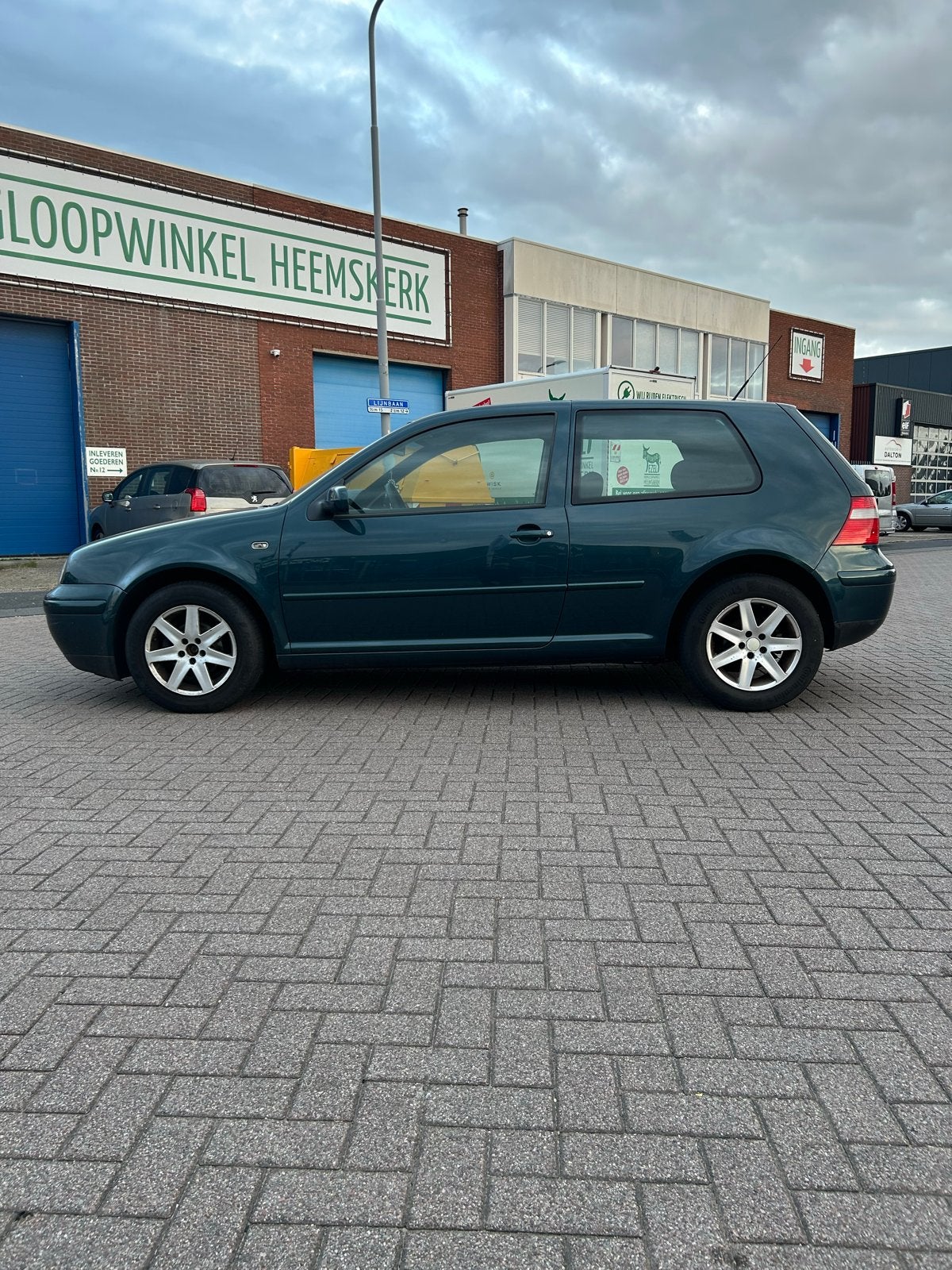 Volkswagen Golf 1.6 77KW 2003 Groen !NWE APK!, Voorwielaandrijving, 4 cilinders, 49 €/maand, 1200 kg