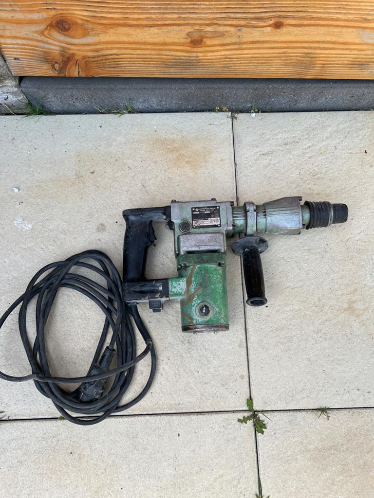 Hitachi klopboormachine VRT-22 - Krachtige boorhamer, Gebruikt, Boor- en/of Breekhamer, Ophalen of Verzenden, Klopboormechanisme
