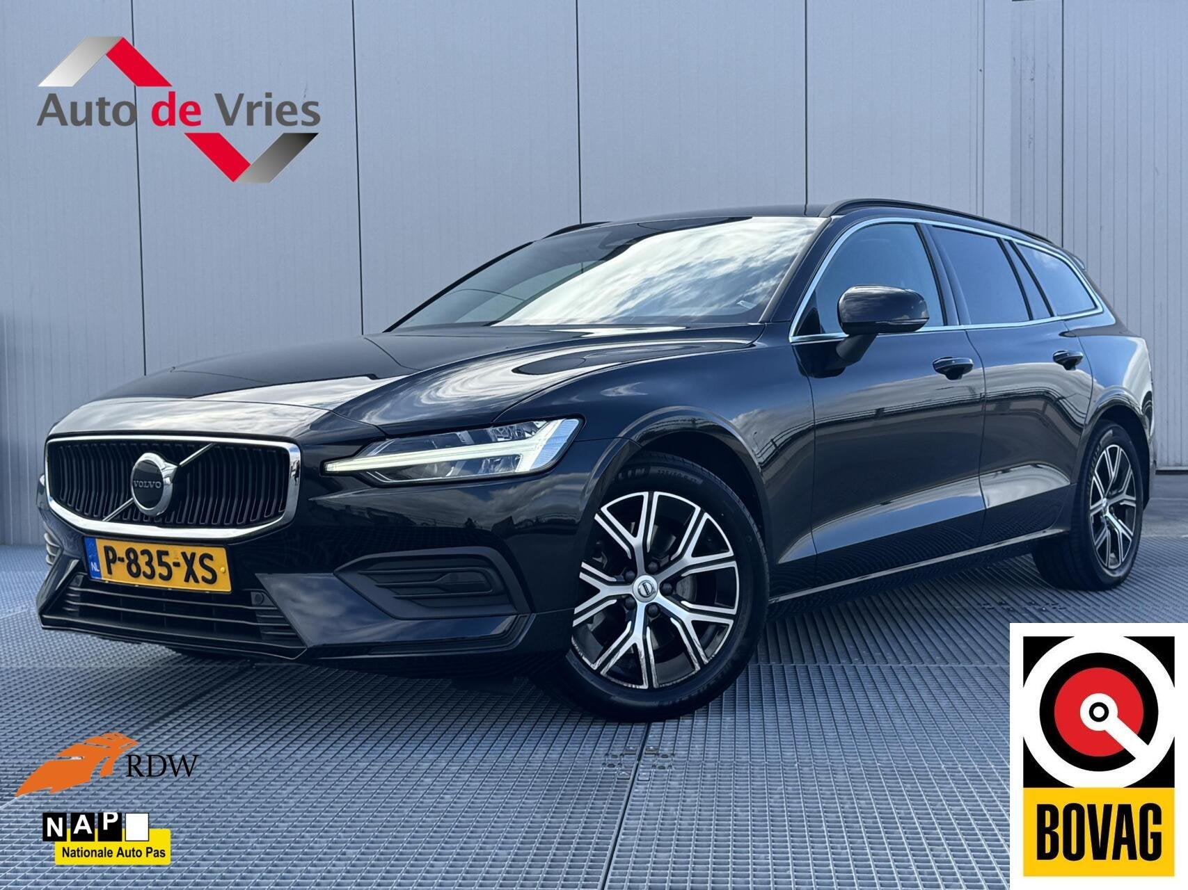 Volvo V60 2.0 B3 Core|Navi|NL-Auto|Adaptive Cruise|LED, Auto's, Stof, 4 cilinders, 1634 kg, Origineel Nederlands