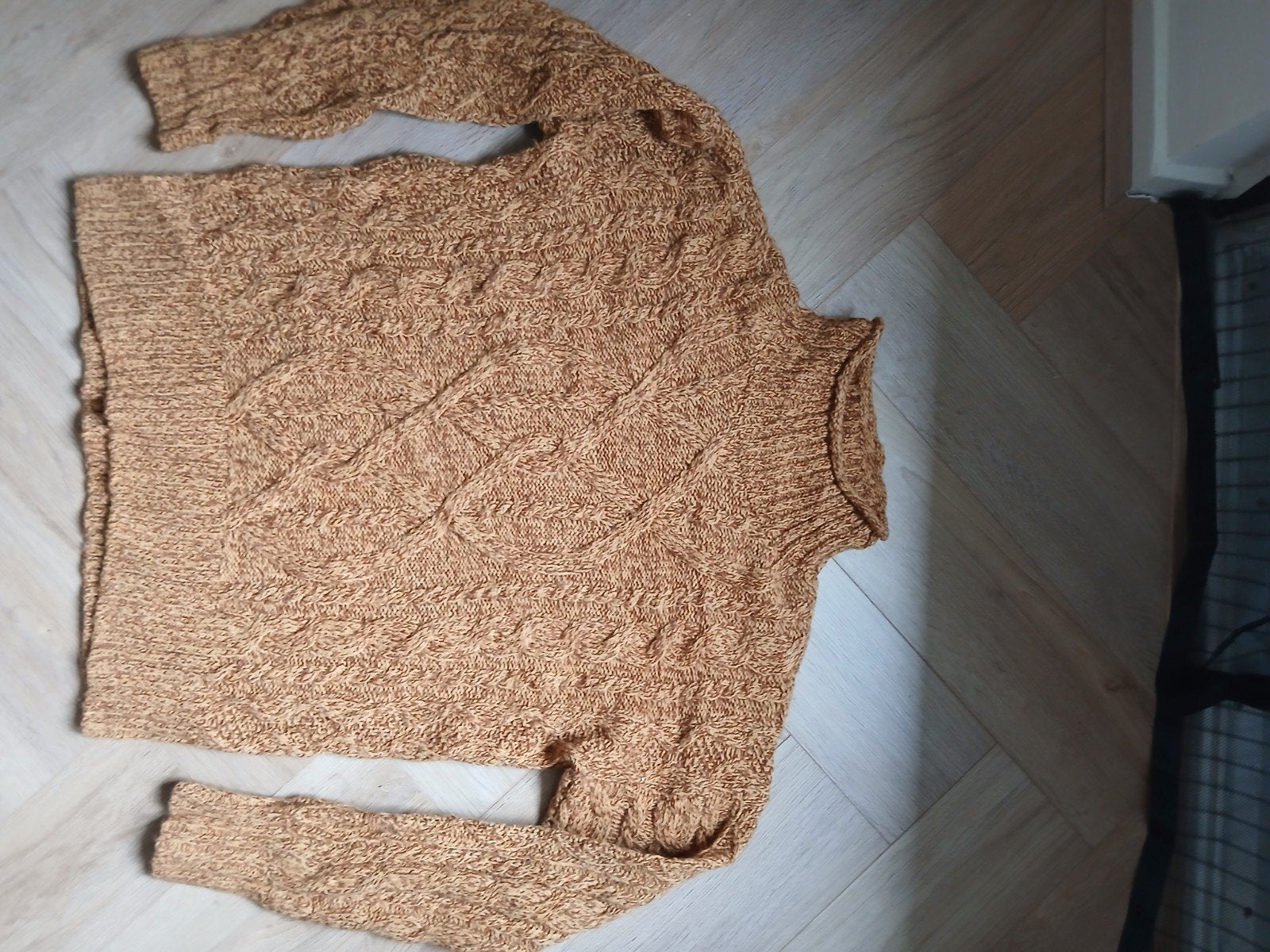 L.L.Bean kabelgebreide trui van wol en alpaca, Kleding | Dames, Maat 38/40 (M), Bruin, Ophalen of Verzenden, Zo goed als nieuw