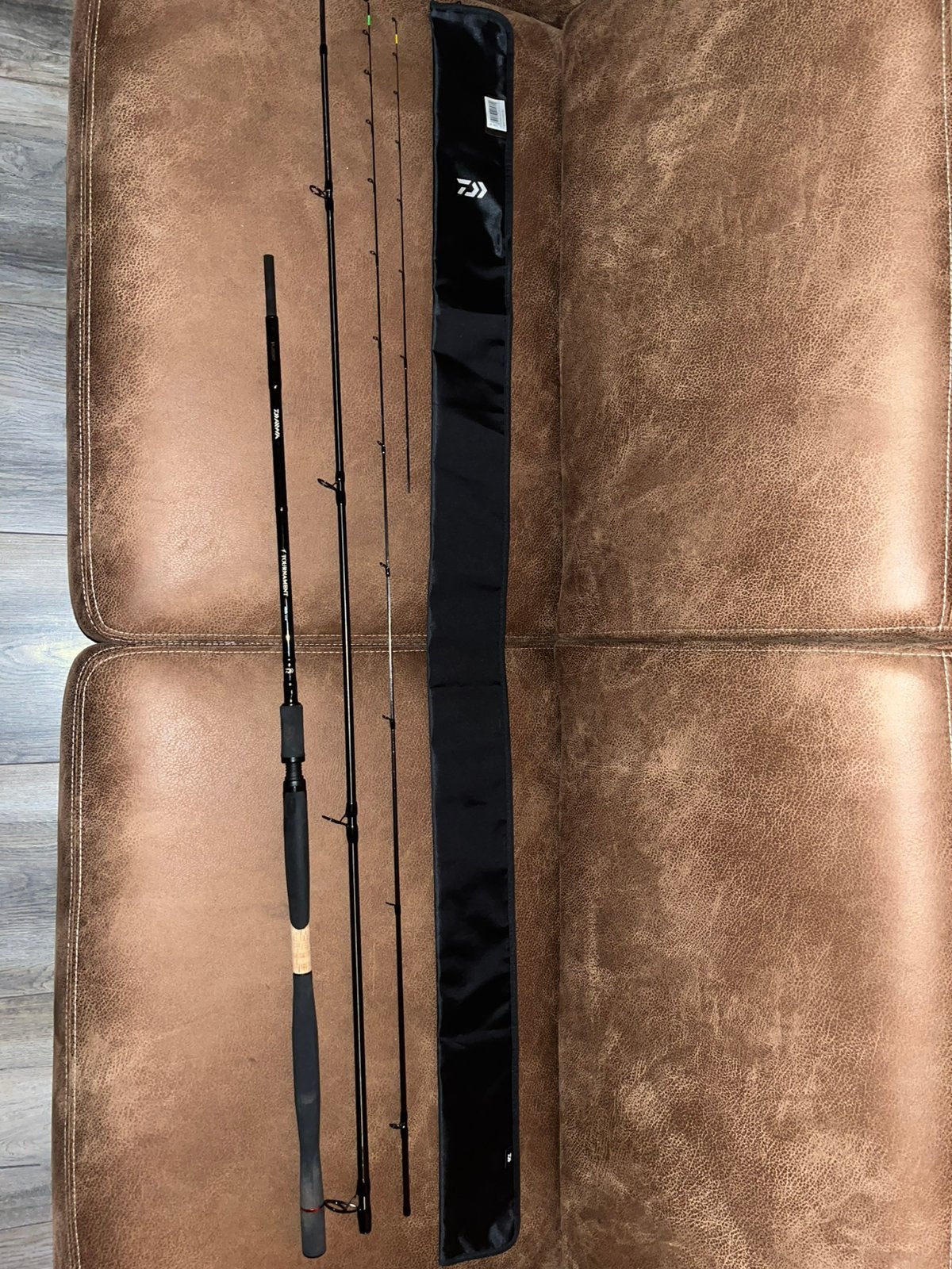 Daiwa Tournament Pro 12/13 feeder, Ophalen of Verzenden, Zo goed als nieuw, Werphengel