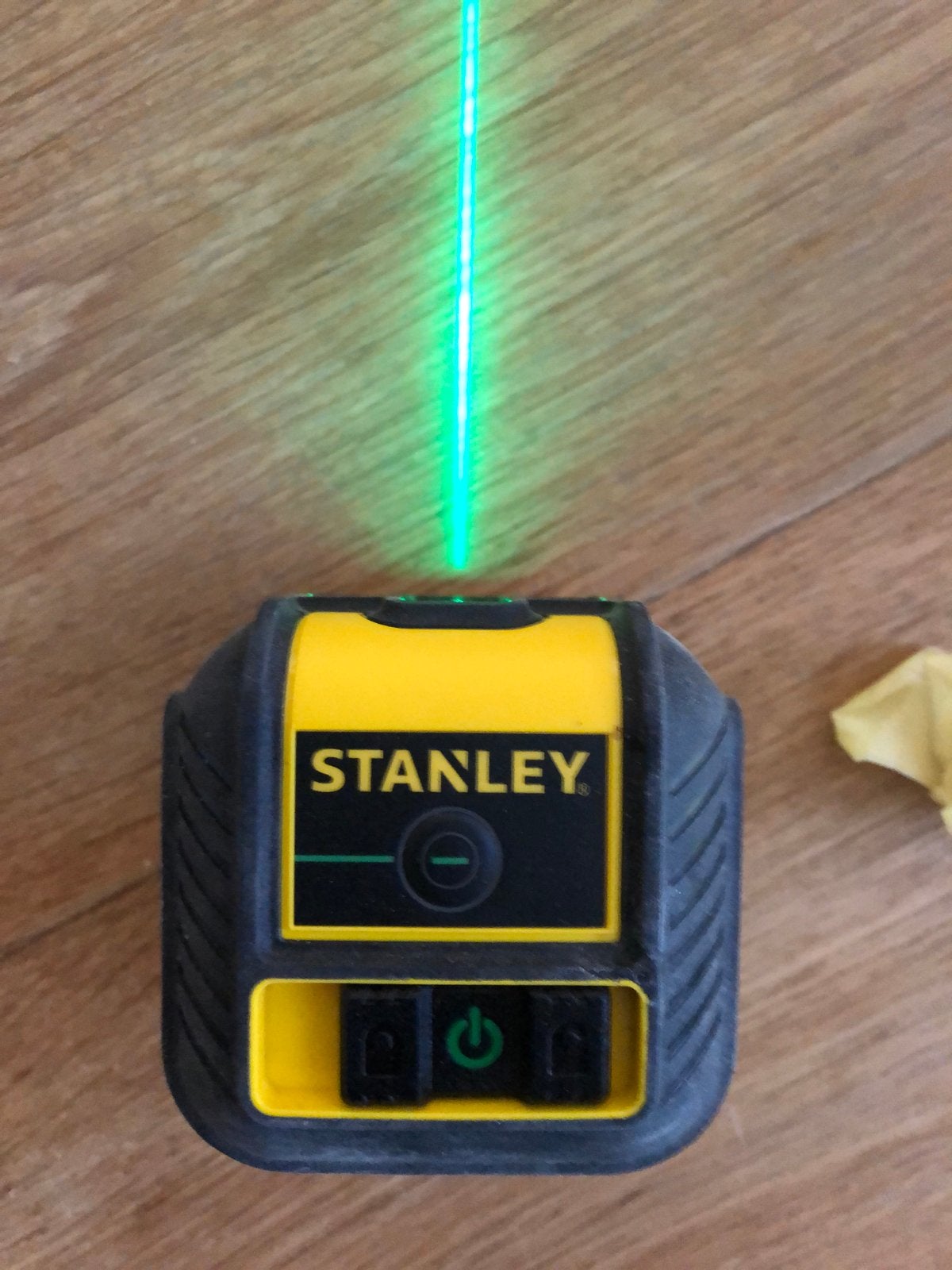 Stanley Cross 90 Groene Kruislijnlaser met Bevestiging, Ophalen of Verzenden, Zo goed als nieuw, Licht