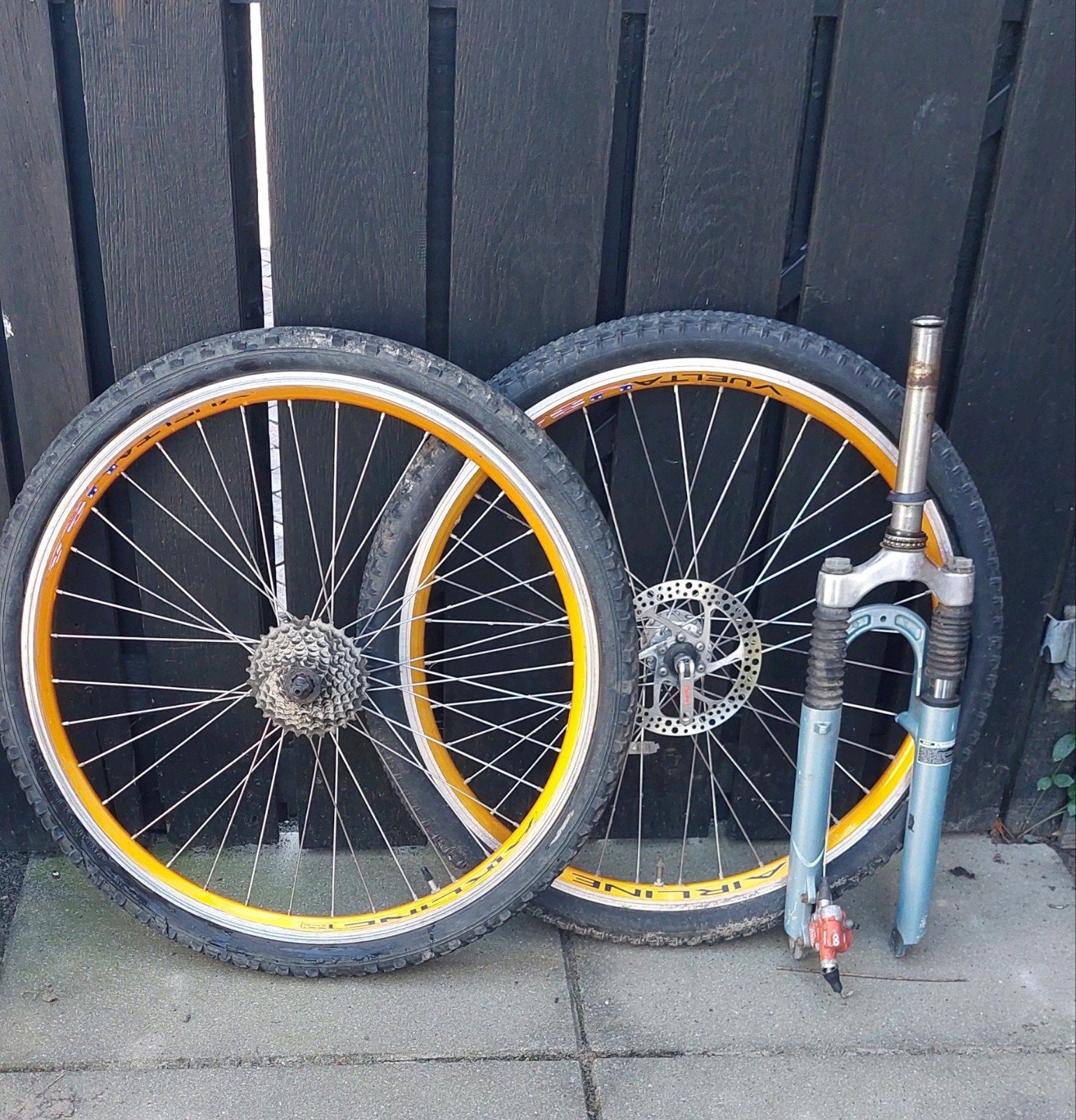 Vuelta Airline wielset 26" met voorvork en remklauw, Ophalen, Gebruikt, Mountainbike