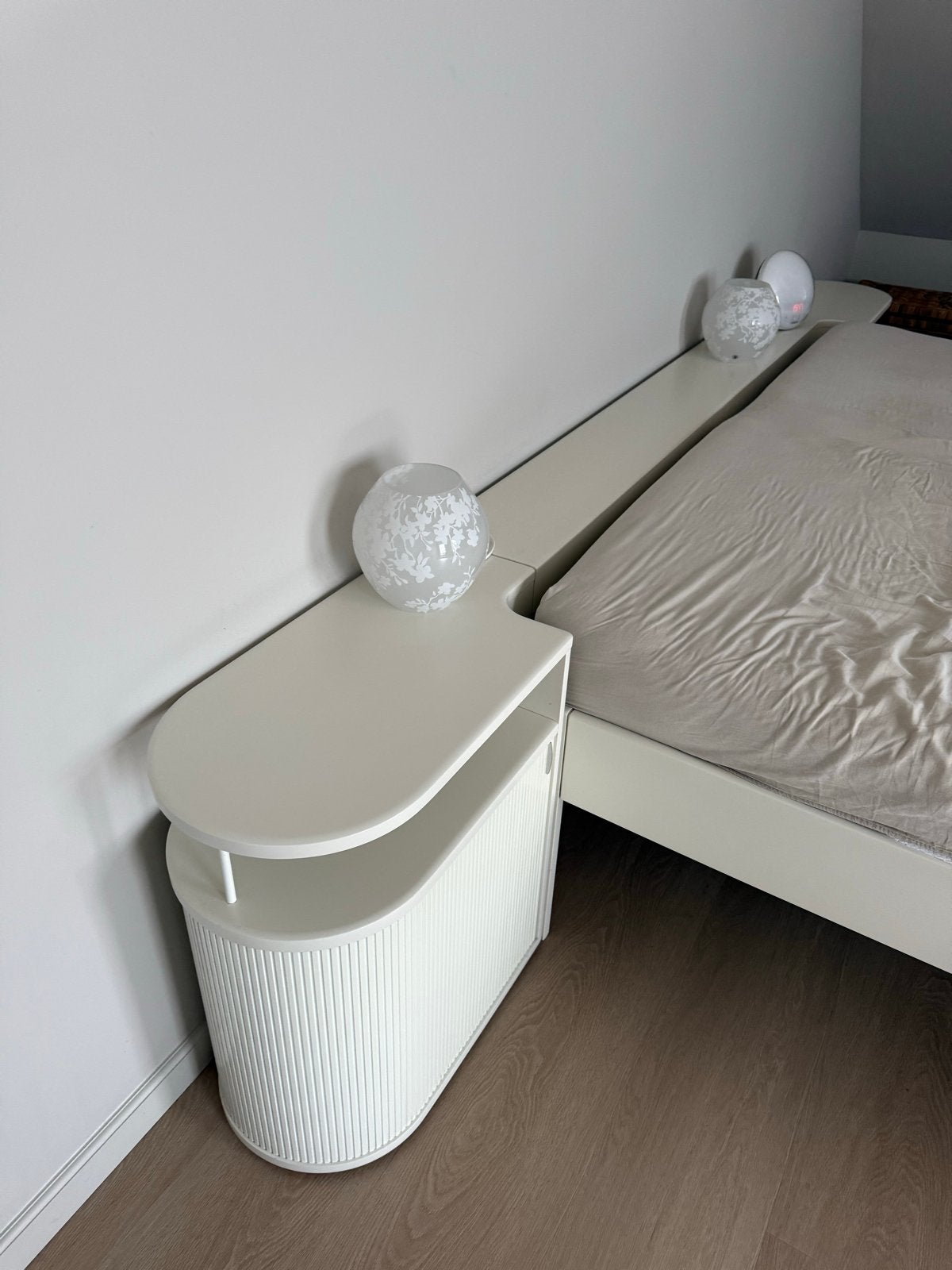 Achterwand Auping Auronde voor bed van 180 cm, Ophalen, Gebruikt, Wit, Tweepersoons