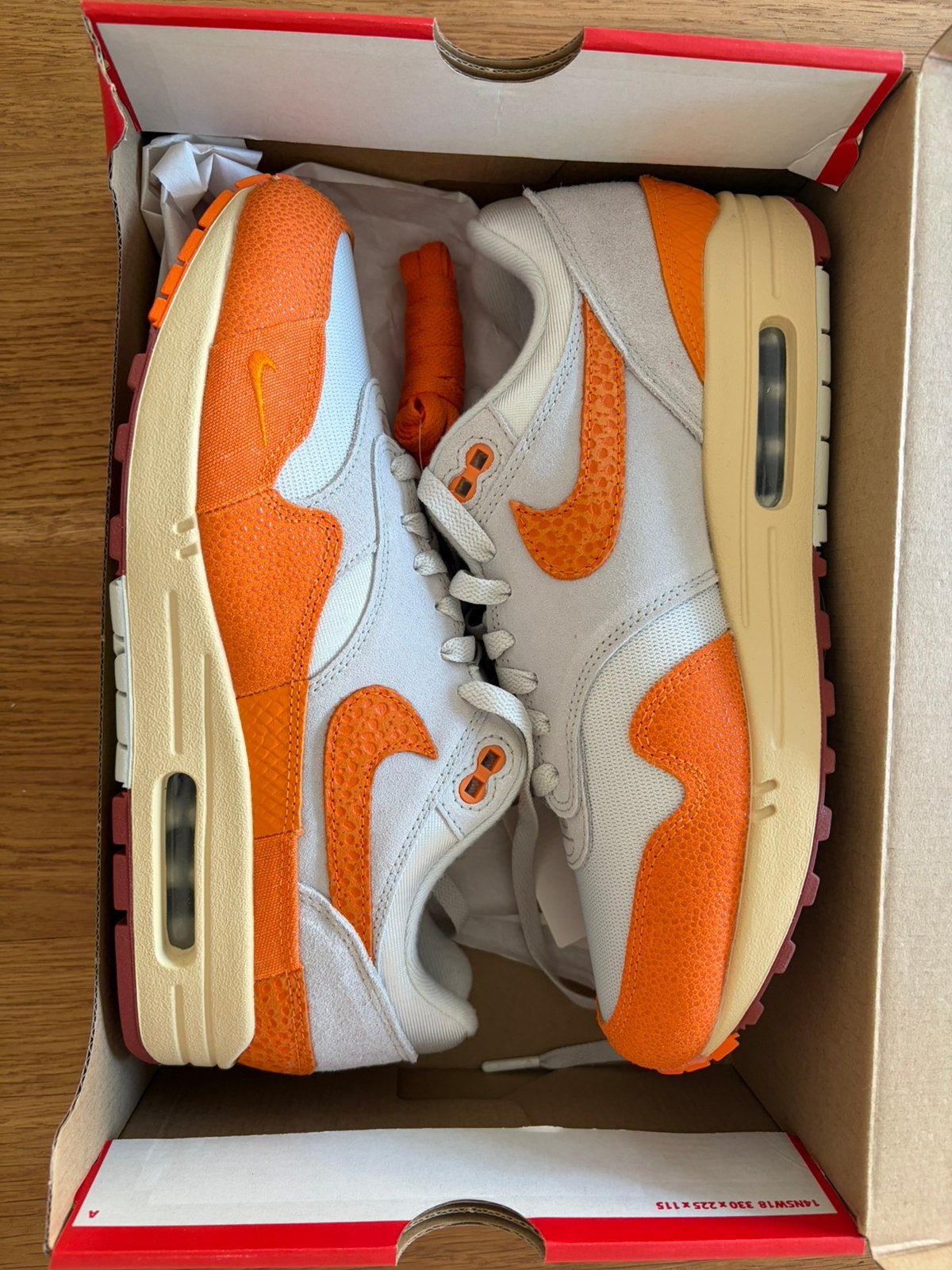 Nike Air Max 1 Magna Orange 44 | NIEUW, Ophalen of Verzenden, Zo goed als nieuw, Overige kleuren