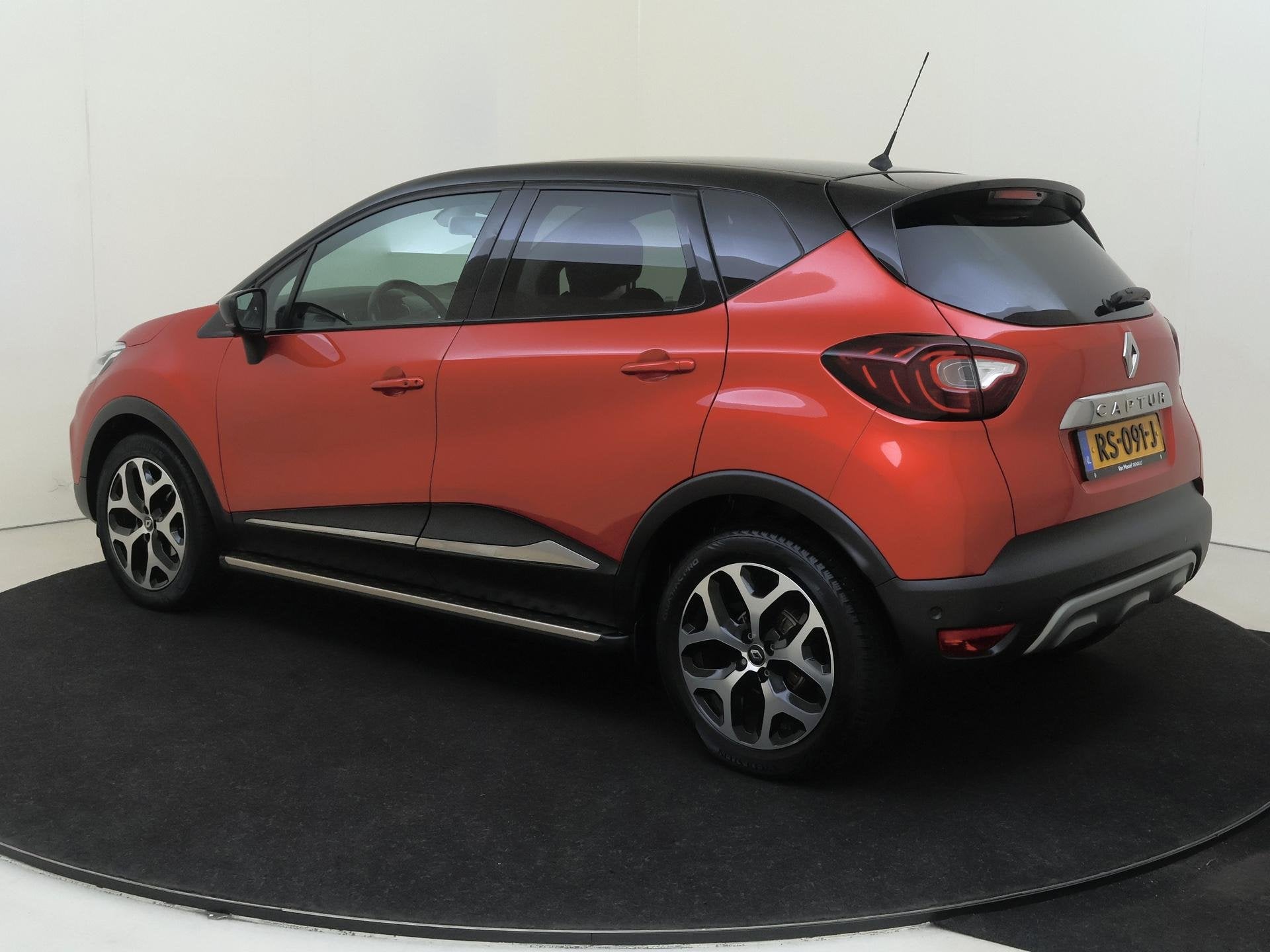 Renault Captur 0.9 TCe Intens | Achteruitrijcamera | Parkeer, Auto's, Voorwielaandrijving, 898 cc, Stof, Gebruikt