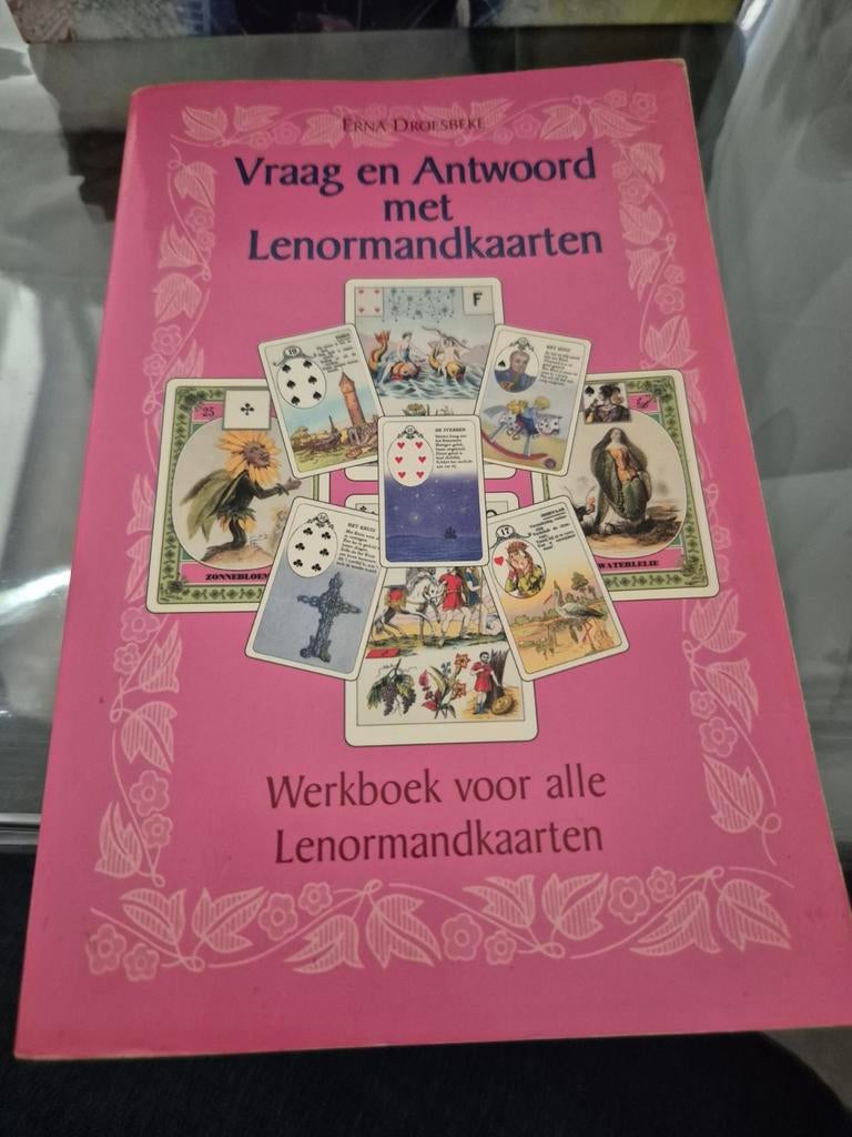Vraag en Antwoord met Lenormandkaarten - Erna Droesbeke, Ophalen
