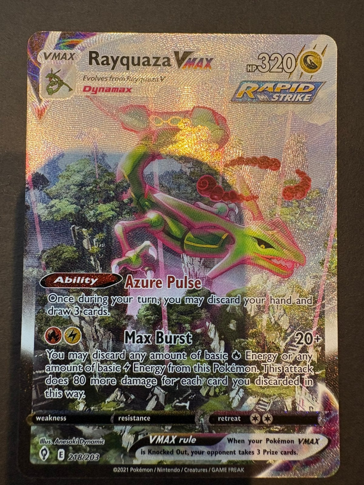 Rayquaza VMAX (218/203) Evolving Skies - Near Mint, Ophalen, Zo goed als nieuw, Losse kaart, Foil