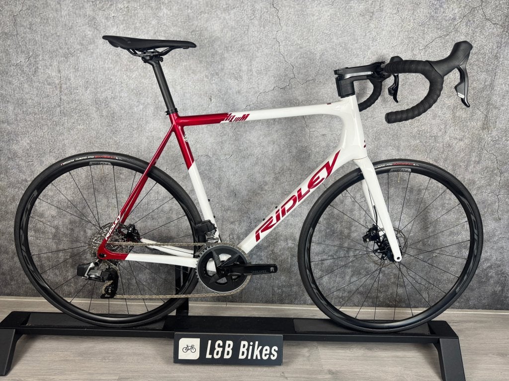 Nieuw! Ridley Helium Disc Carbon Sram Rival AXS 2x12 Speed