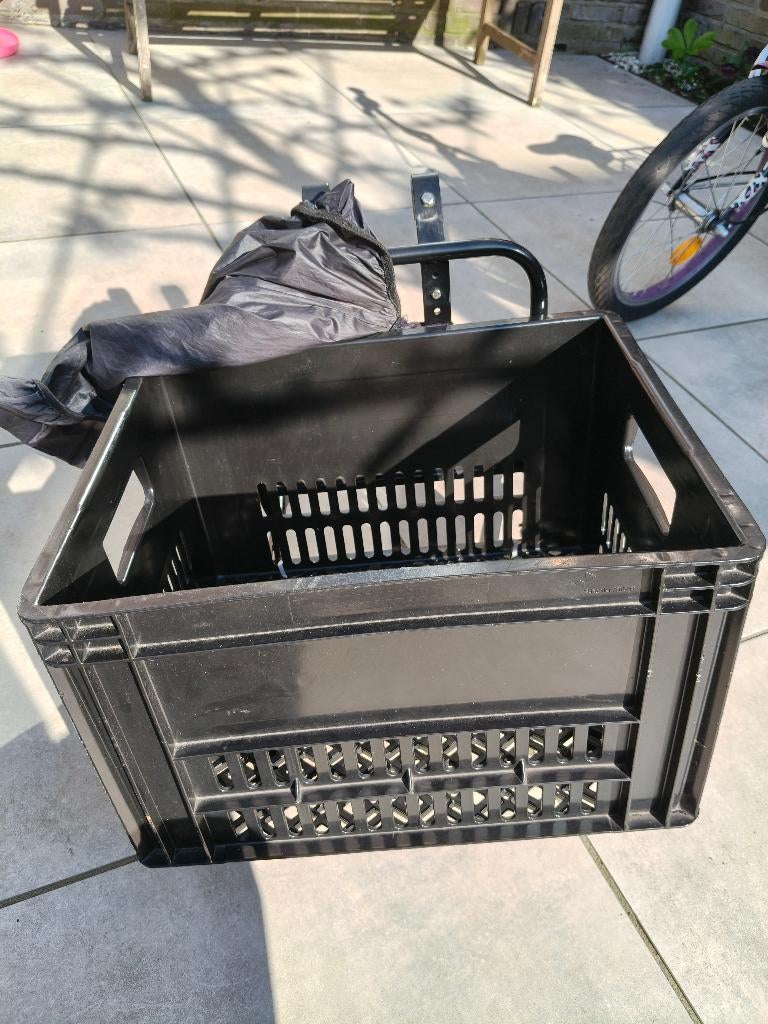 Fietskrat zwart 40L inclusief transportrek en koplamp, Ophalen, Gebruikt, Onbekend, Stuurbevestiging