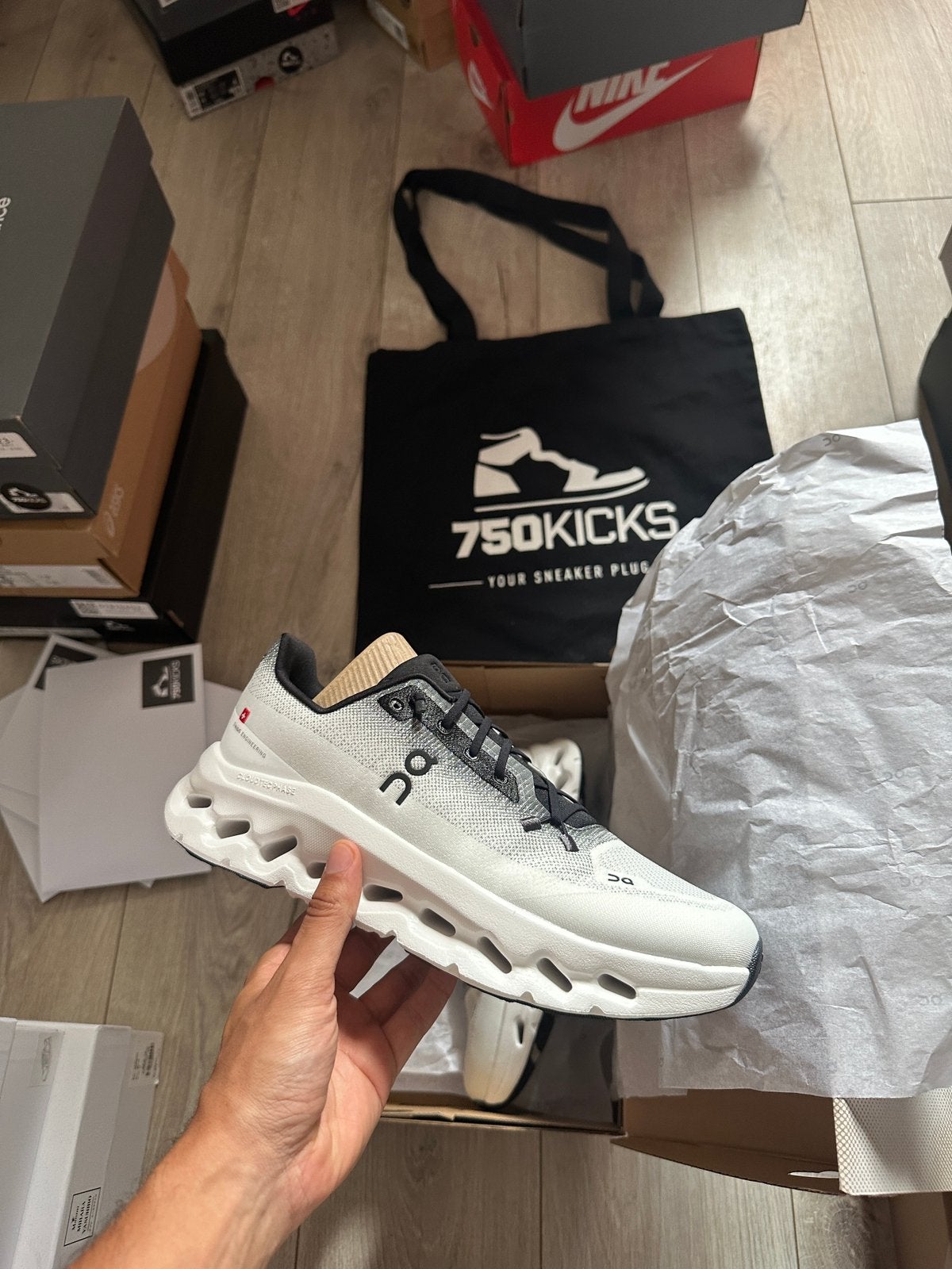 On Running Cloudtilt Black Ivory Maat EU43 3ME10101430, Zwart, Nieuw, Ophalen of Verzenden, Sneakers of Gympen