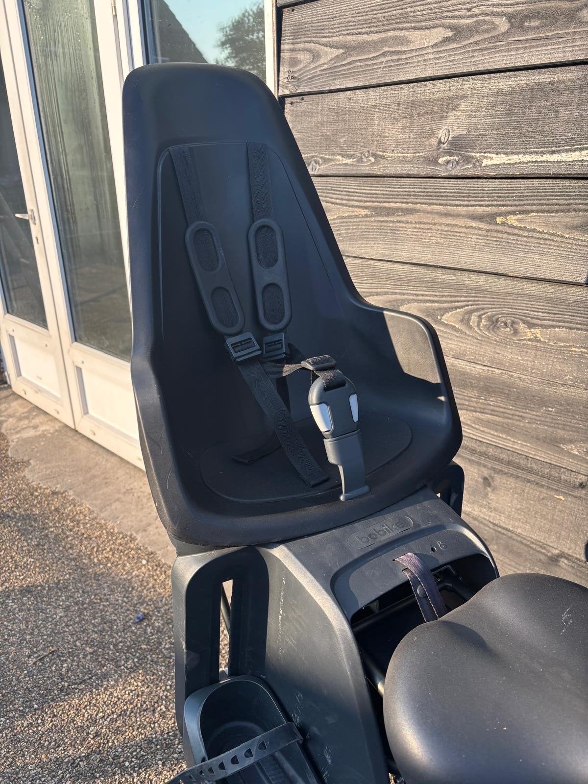 Bobike Achterzitje - Zwart - Zo goed als nieuw, Ophalen, Achterzitje, Voetsteuntjes, 9 t/m 18 kg