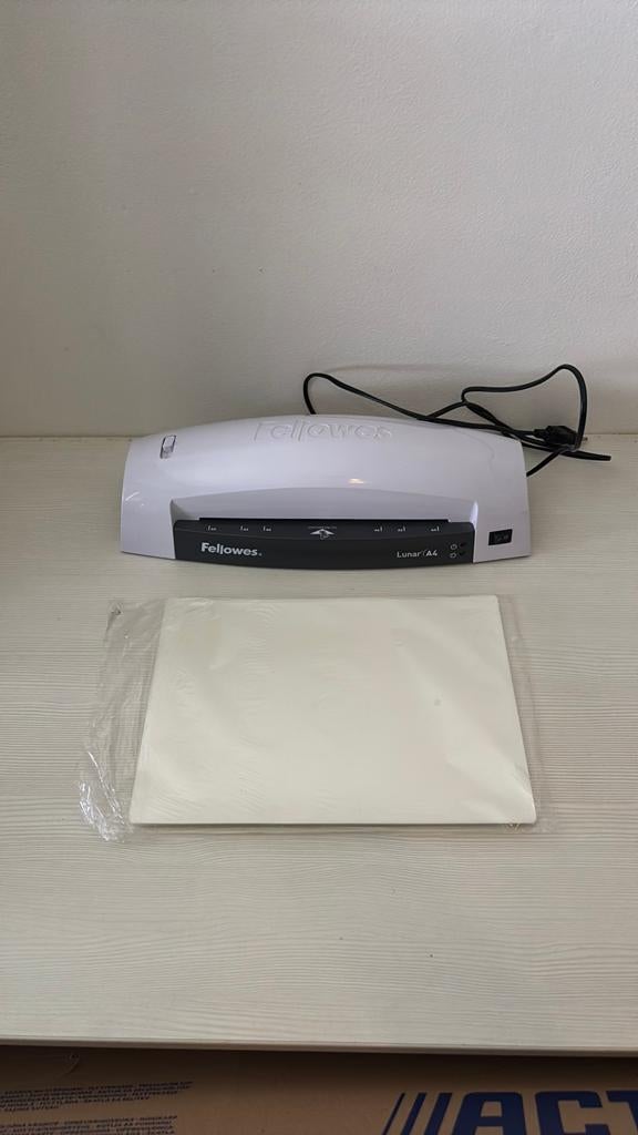 Lamineer machine Fellowes, Diversen, Ophalen