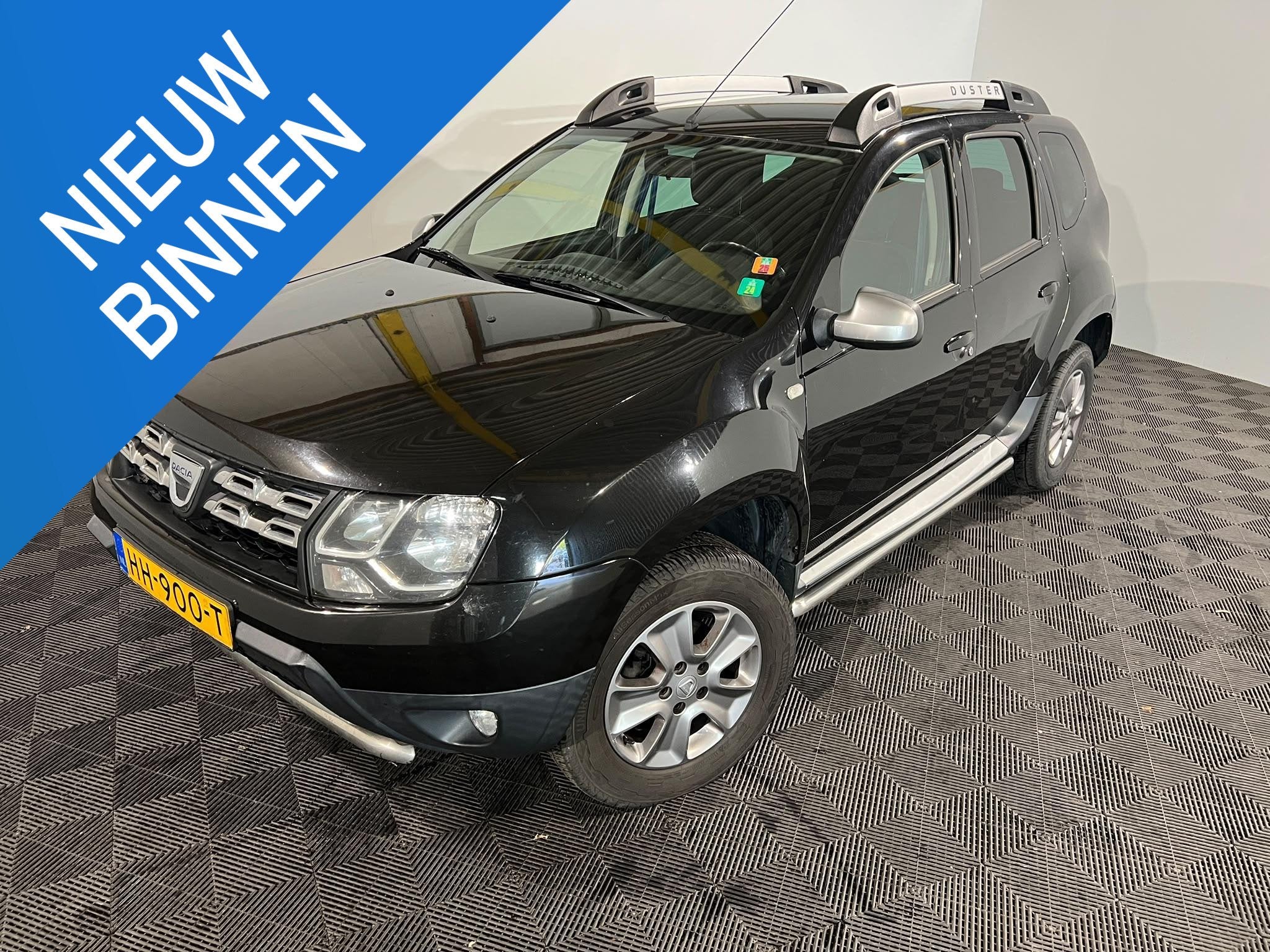Dacia Duster 1.2 TCe 4x2 10th Anniversary, Auto's, Voorwielaandrijving, Euro 5, Gebruikt, Duster