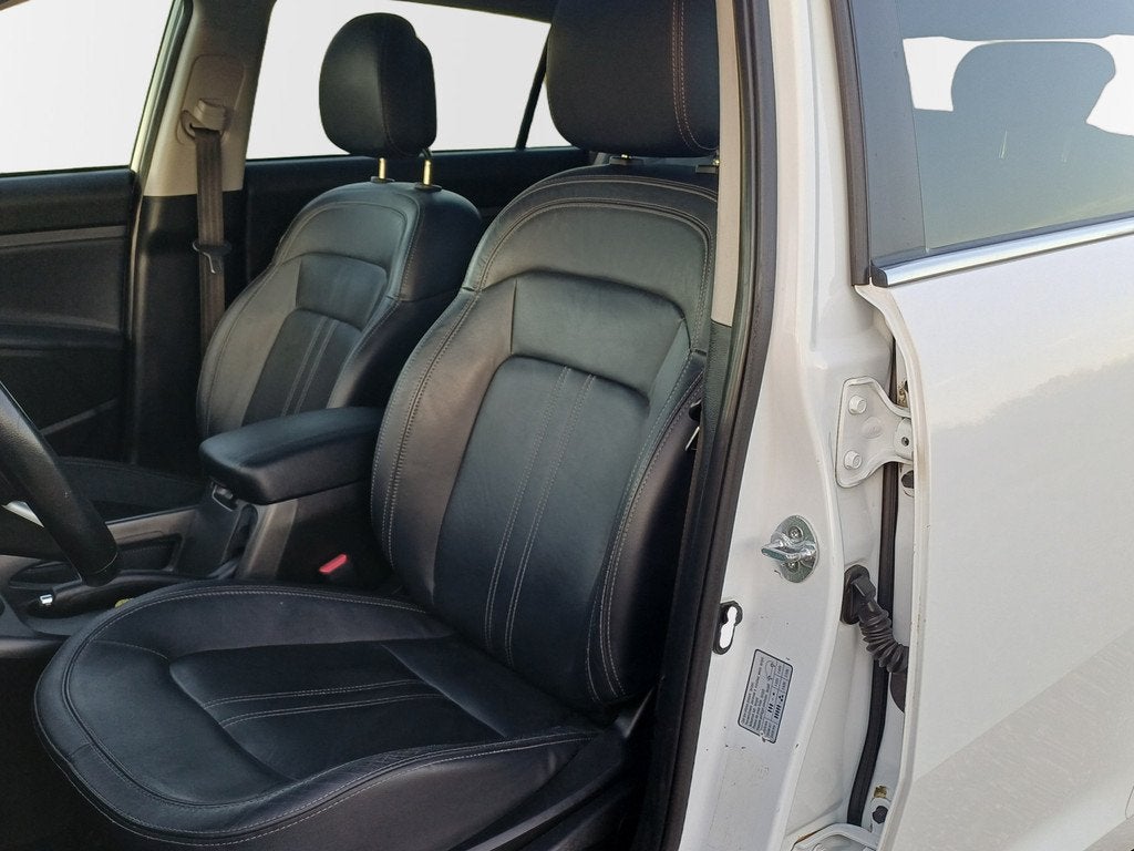 Kia Sportage 1.6 GDI Plus Pack /Pano/Trekh/Leder/Camera/Navi, Voorwielaandrijving, Euro 5, 4 cilinders, Leder