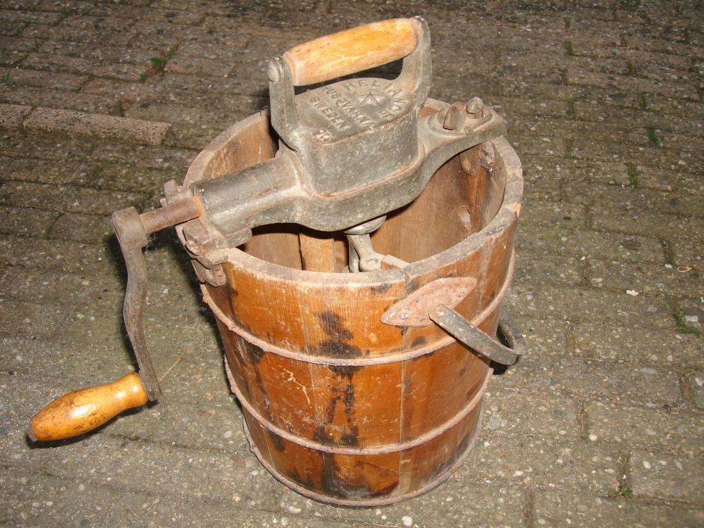 antieke Husqvarna Reliance ijsmachine., Antiek en Kunst, Ophalen