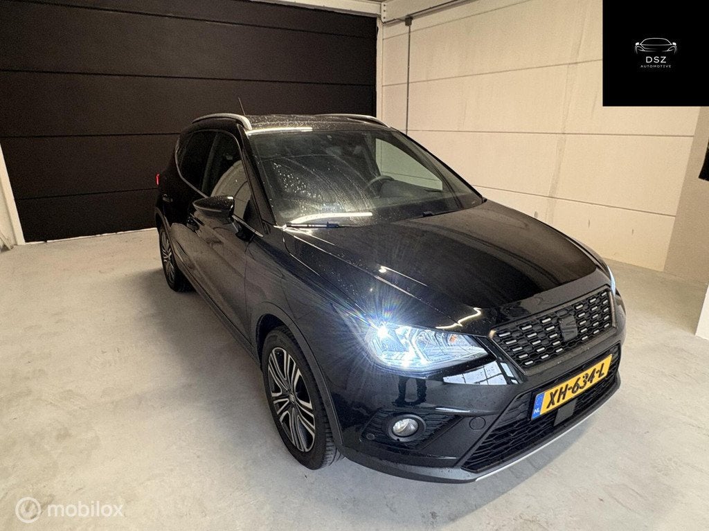 Seat Arona 1.0 TSI Xcellence Business Intense, Auto's, Automatische klimaatregeling, 116 pk, Bedrijf, 600 kg