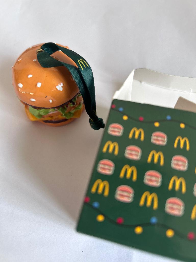 Mc kerstbal hamburger, Diversen, Kerst, Ophalen