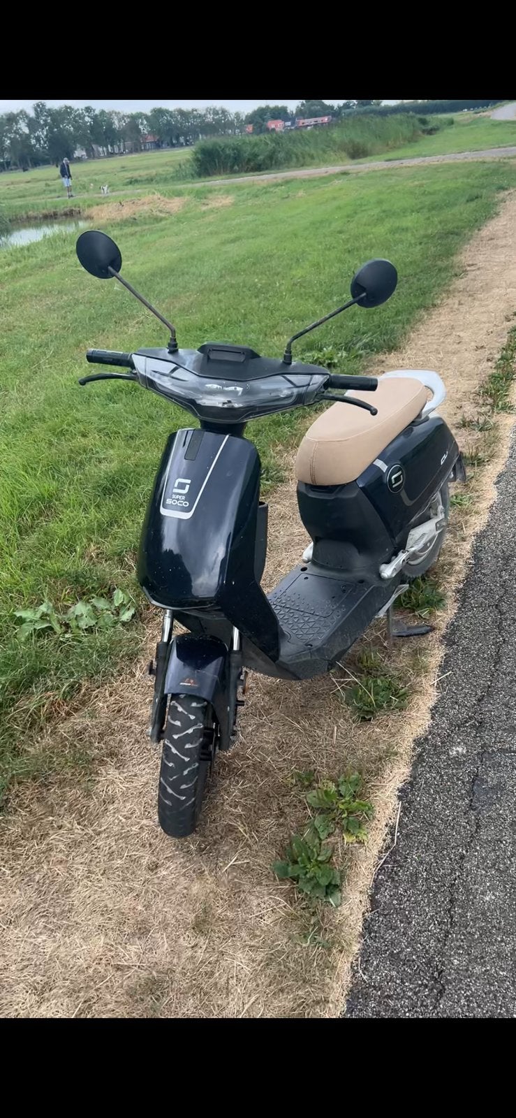 Super Soco CUX brommer, Fietsen en Brommers, Scooters | Overige merken, Ophalen, Gebruikt, Maximaal 45 km/u, Elektrisch
