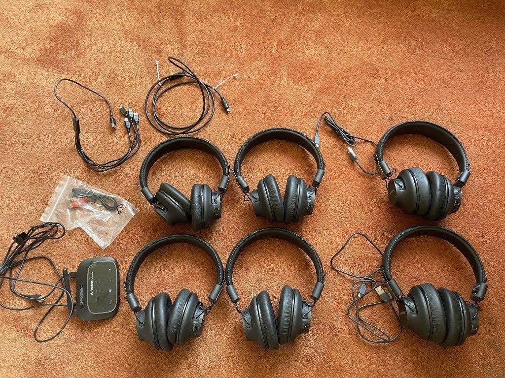 Avantree Q5049 6x Silent disco / groepsluisteren koptelefoon, Ophalen of Verzenden, Zo goed als nieuw, Overige typen, Overige merken