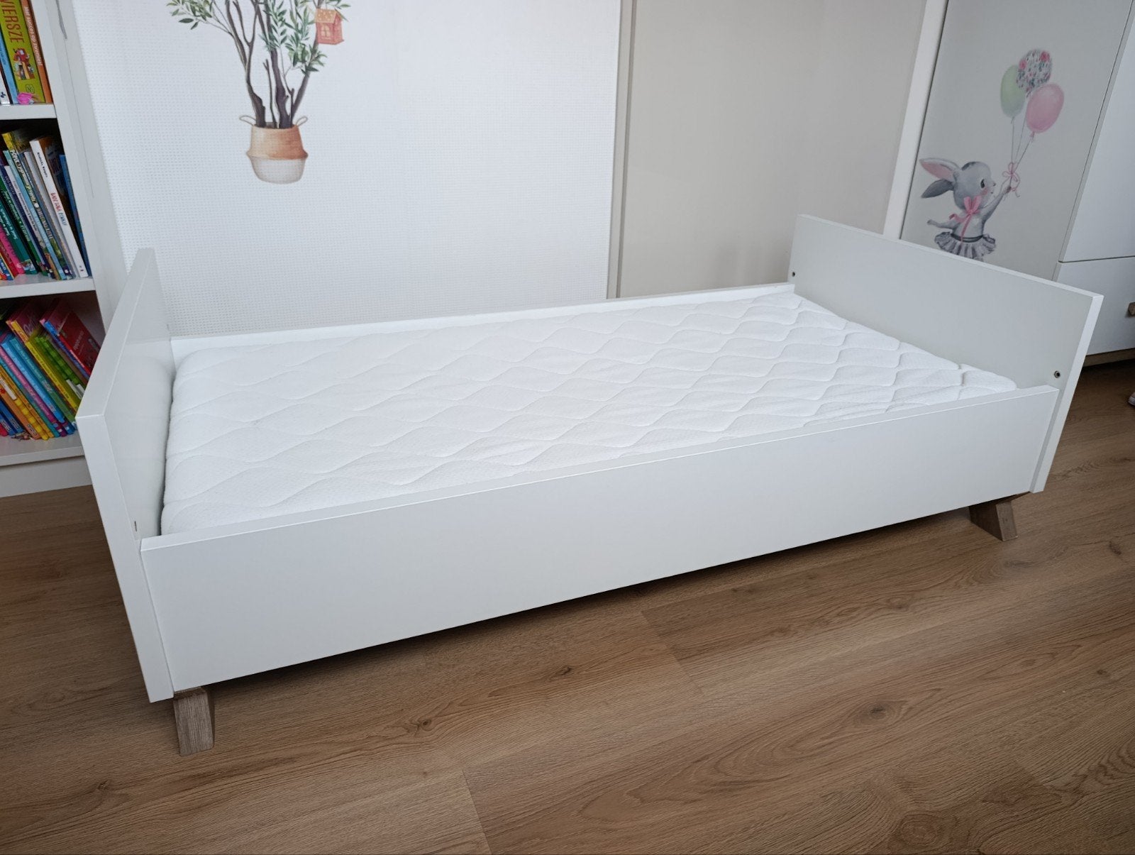 Ledikant 70 x 140 Incl. Juniorzijden twf Bergen. peuterbed., Ophalen, 140 tot 160 cm, 70 tot 85 cm, Matras