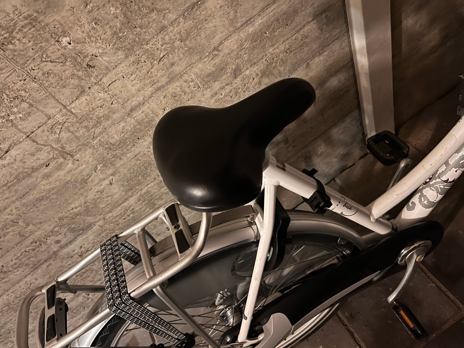 Batavus Damesfiets - Zo goed als nieuw, Ophalen, Velgrem, Versnellingen, Batavus