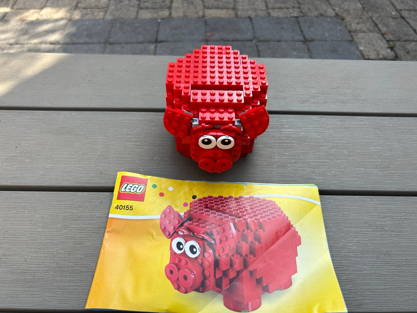LEGO 40155 Spaarvarken - Rood - Zo goed als nieuw, Ophalen of Verzenden, Zo goed als nieuw