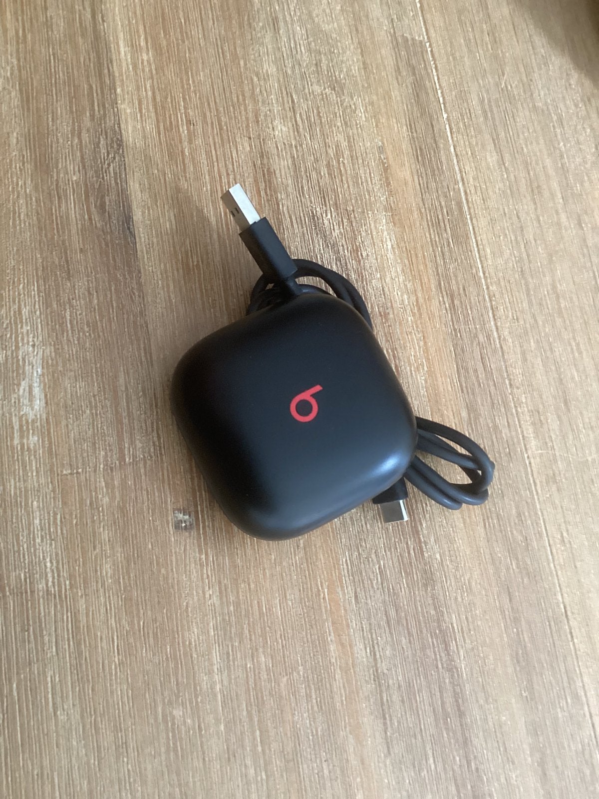 Beats fit pro koptelefoon/ oortjes, Ophalen of Verzenden, Zo goed als nieuw