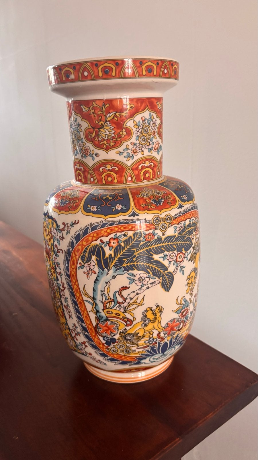 Prachtige Oosterse Chinese Vaas met Rijke Decoratie, Ophalen